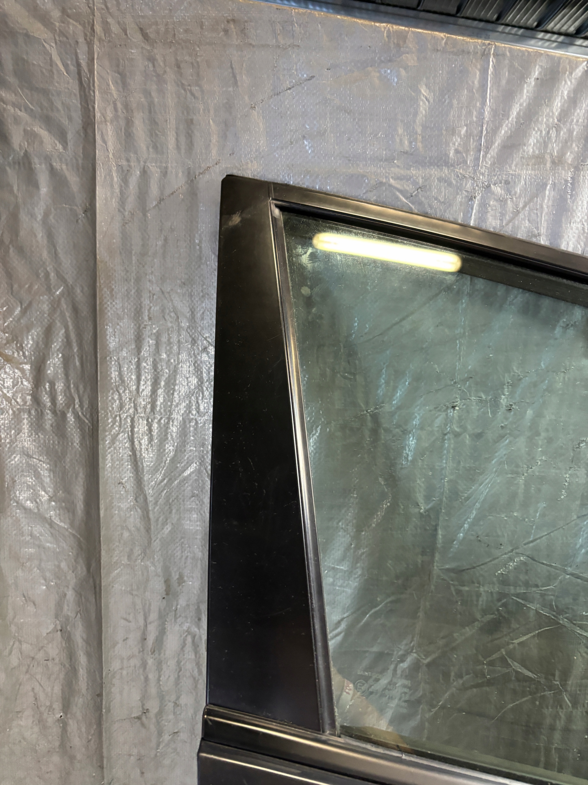 door right front Mazda 3 BK lift HB k: 28B