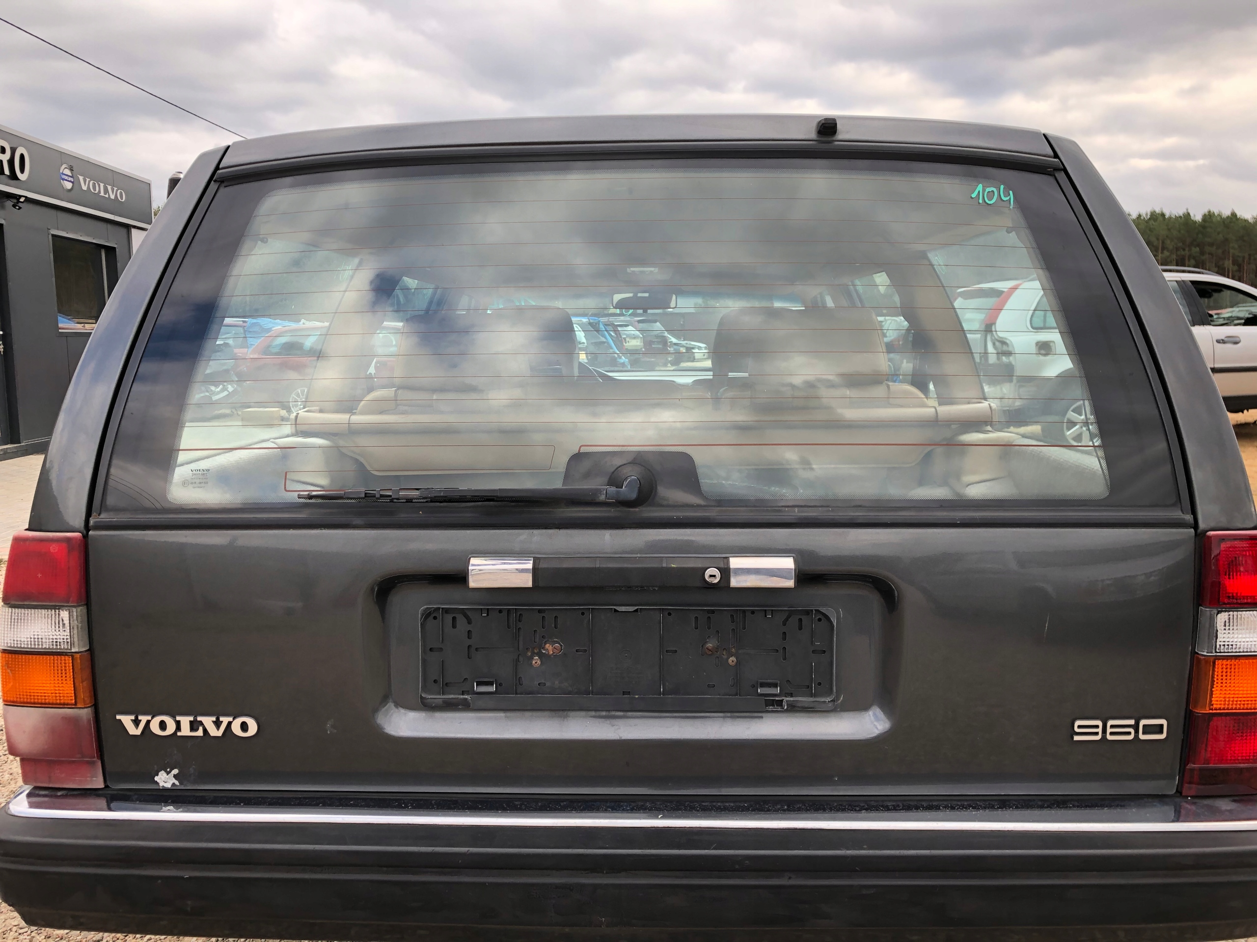 VOLVO 940 960 965 KLAPA TYLNA SZYBA TYŁ 214-21