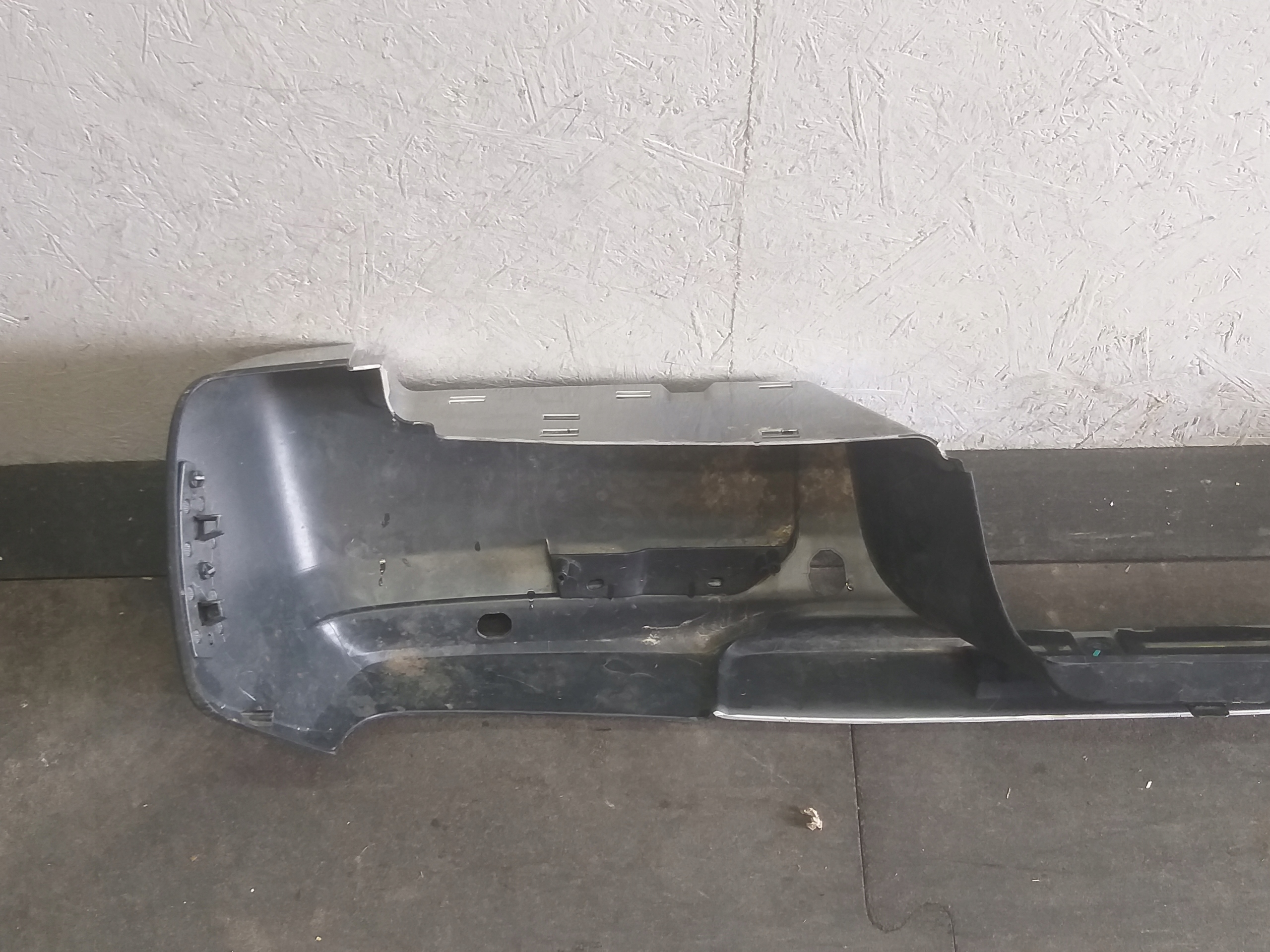 stoßstange heck MITSUBISHI L200 LIFT 19- L-200