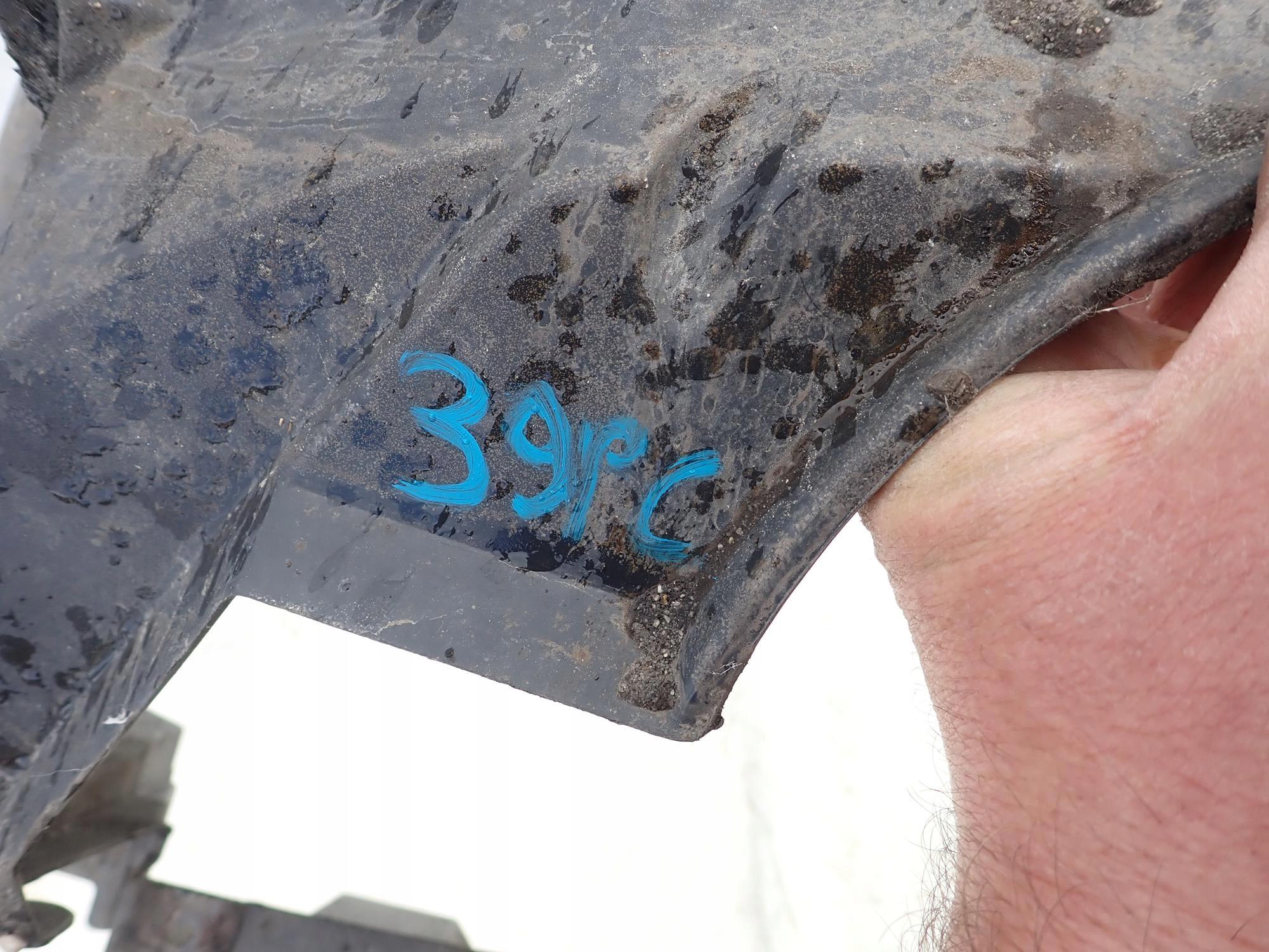 TOYOTA AYGO and 1 05-14 mudguard front front right
