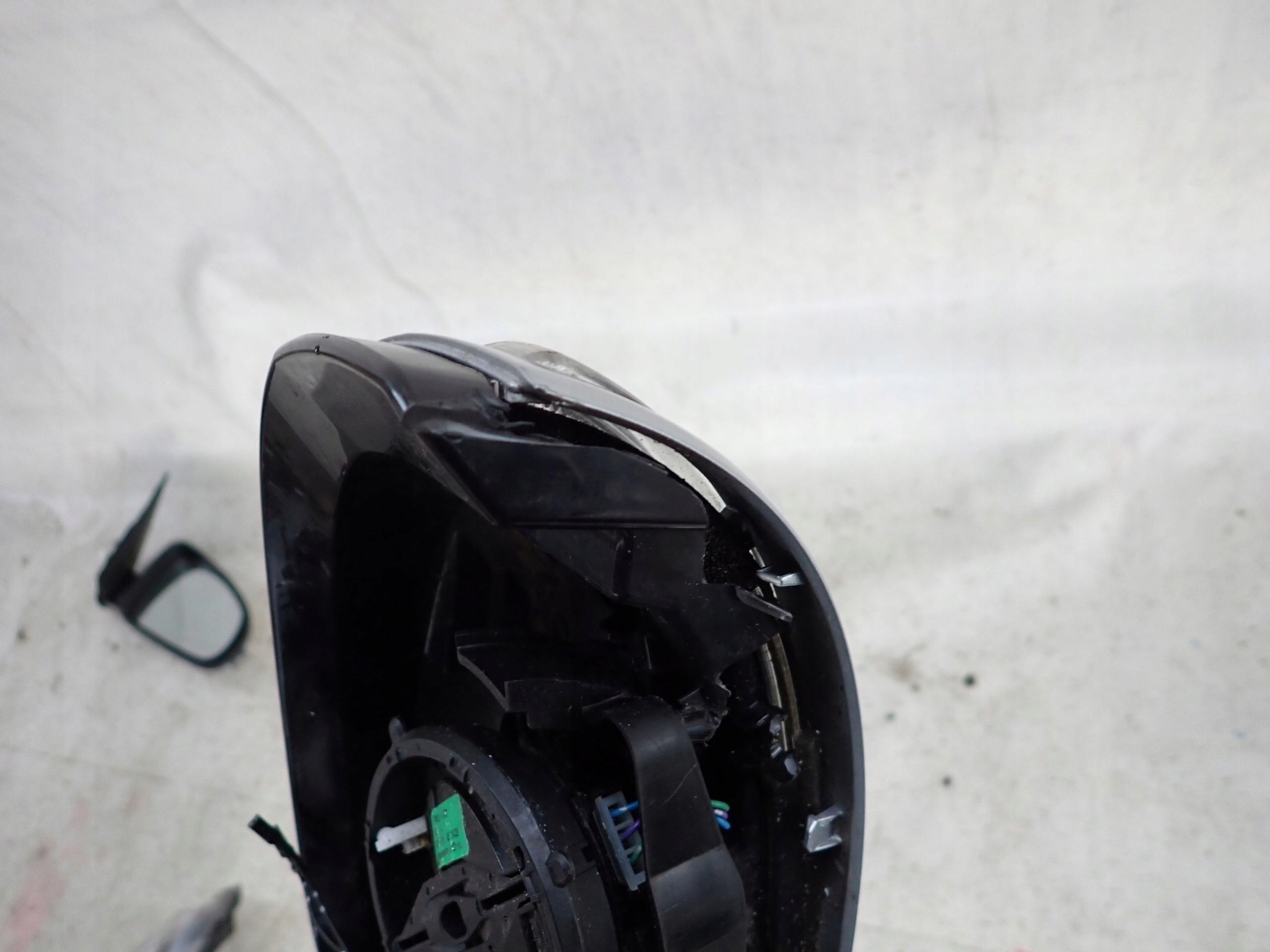 MITSUBISHI ASX and 1 10-22 mirror front front right 9 PIN