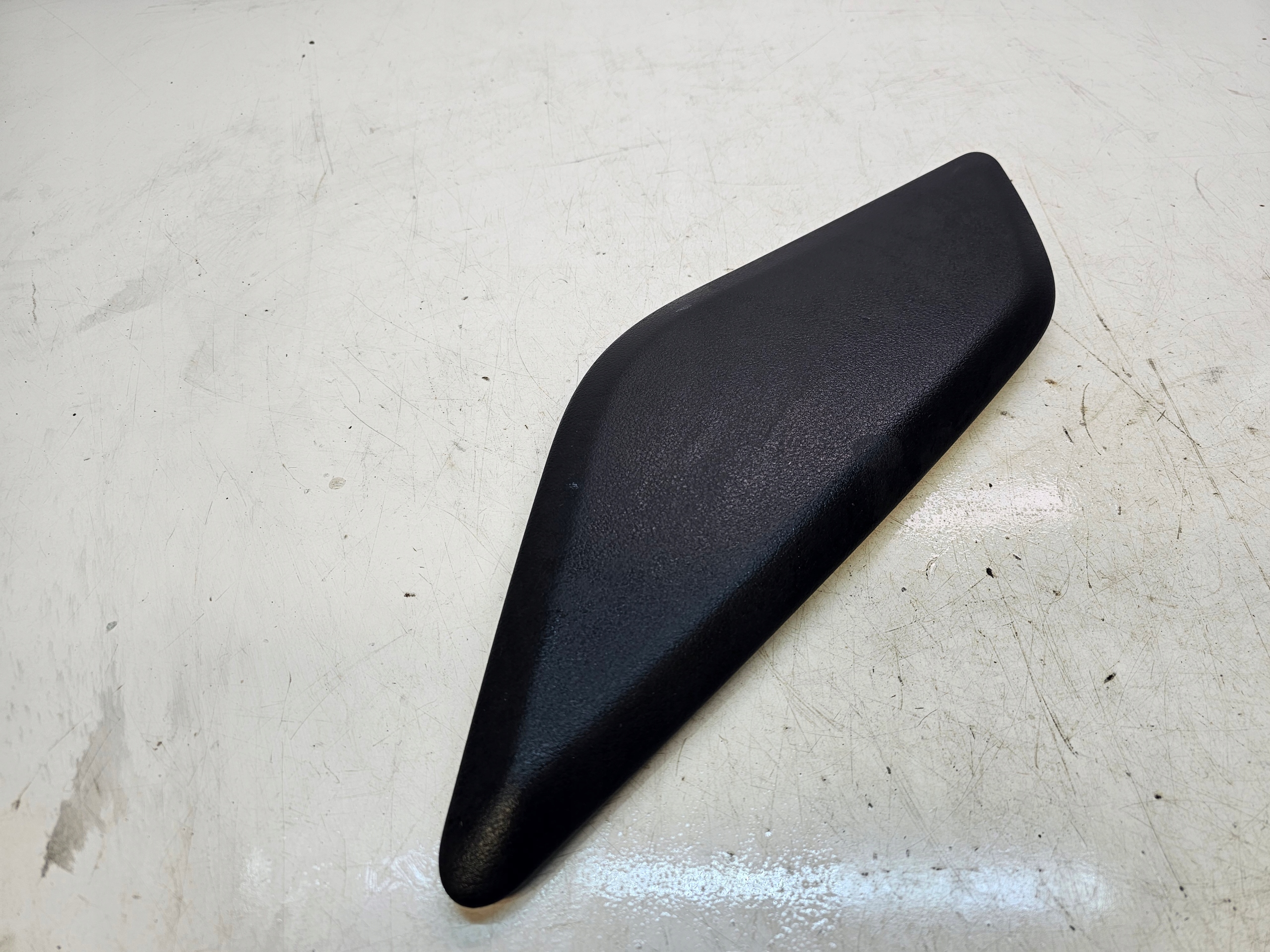 cover spoiler TUNELU right AUDI A6 C7 4G0863306A