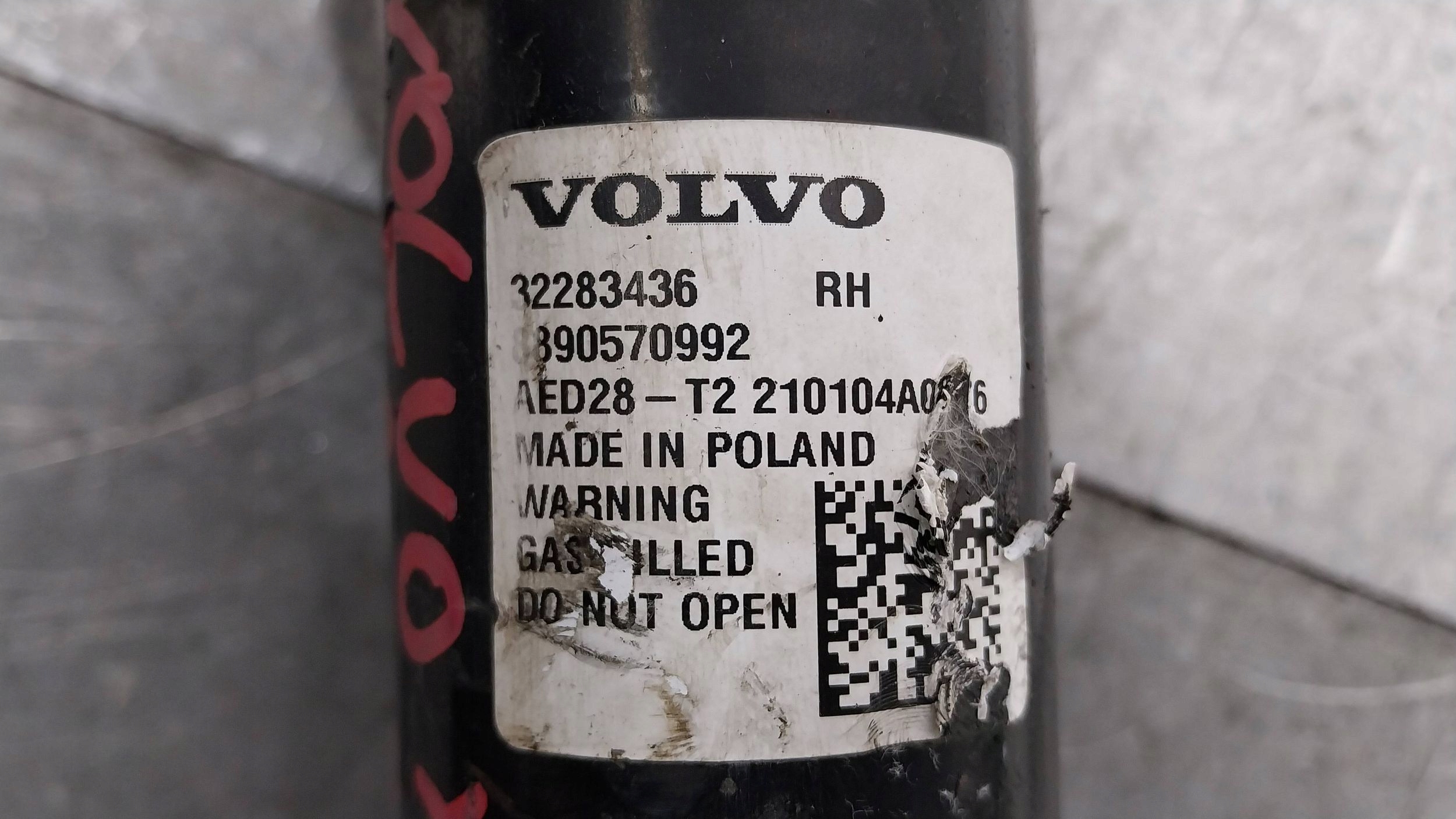 shock absorber right front 32283436 VOLVO XC40 18-24
