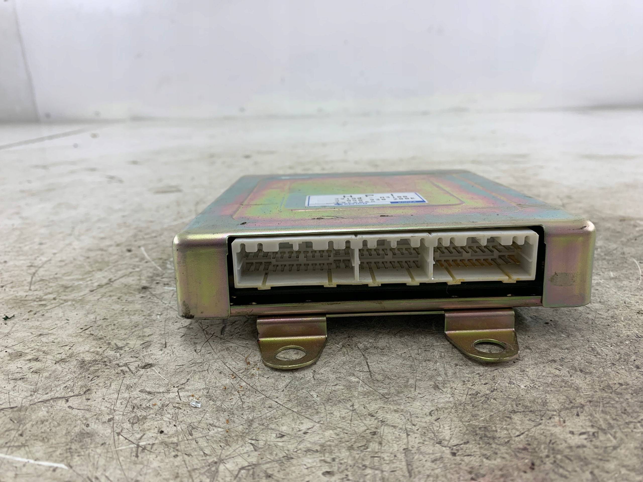 KIA JOICE 2.0 control unit of the engine 39100-M3100