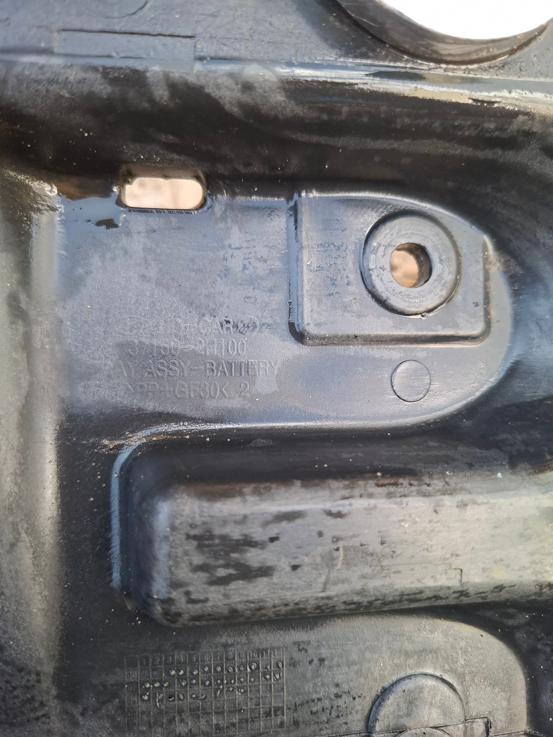 držač akumulatora HYUNDAI I30 37150-2H100