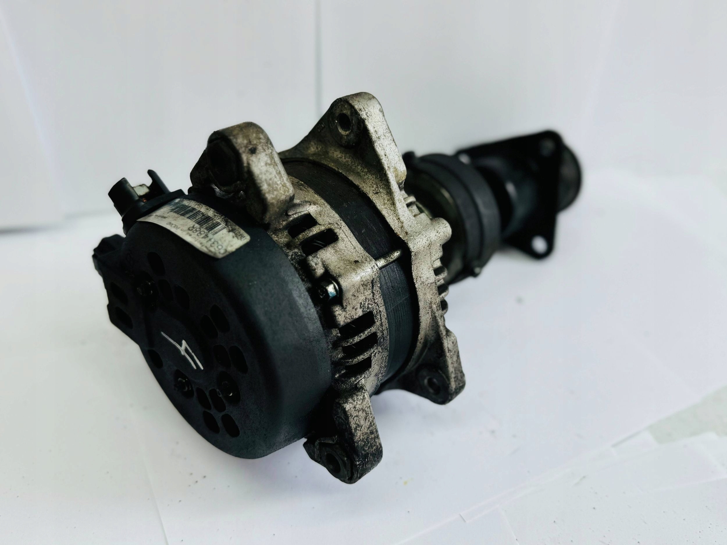Alternator FORD FOCUS II TURNIER (DA_) 1677167 1.8L diesel 2005