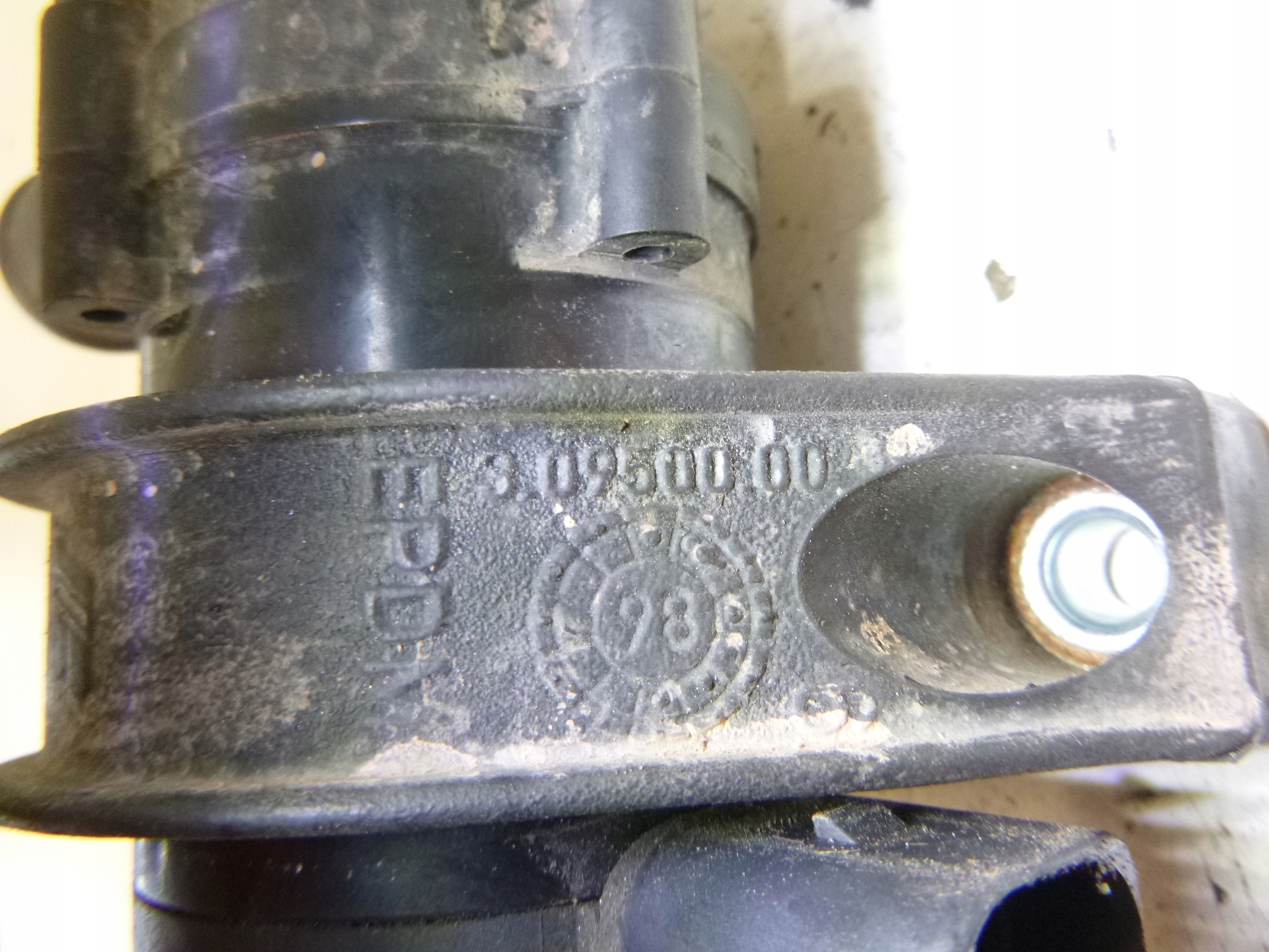 DODATNA PUMPA CIRKULACIJE VODE VW VOLKSWAGEN GOLF 1.4TSI AUDI A3 8P