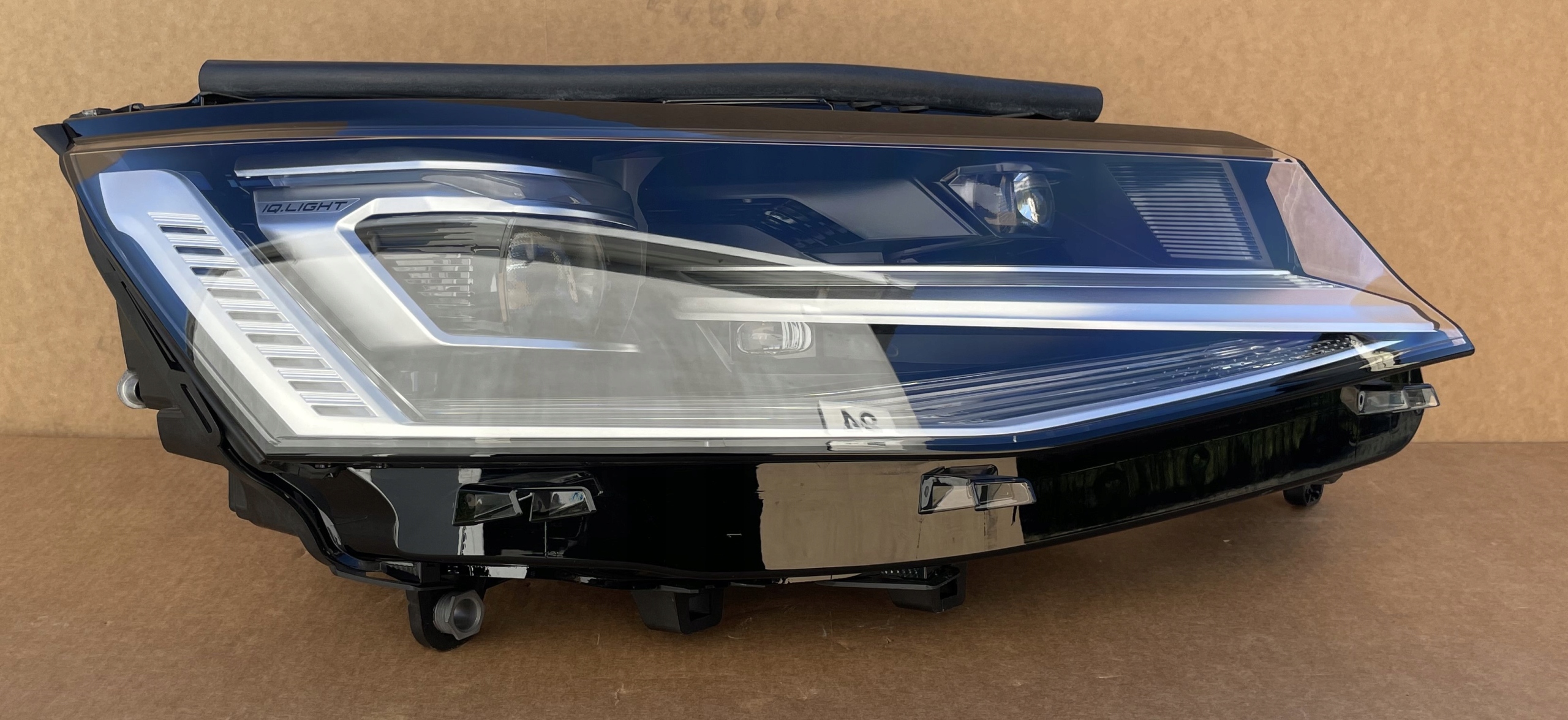 light FULL LED IQ LIGHT VW T7 7T1941082C complete original new right