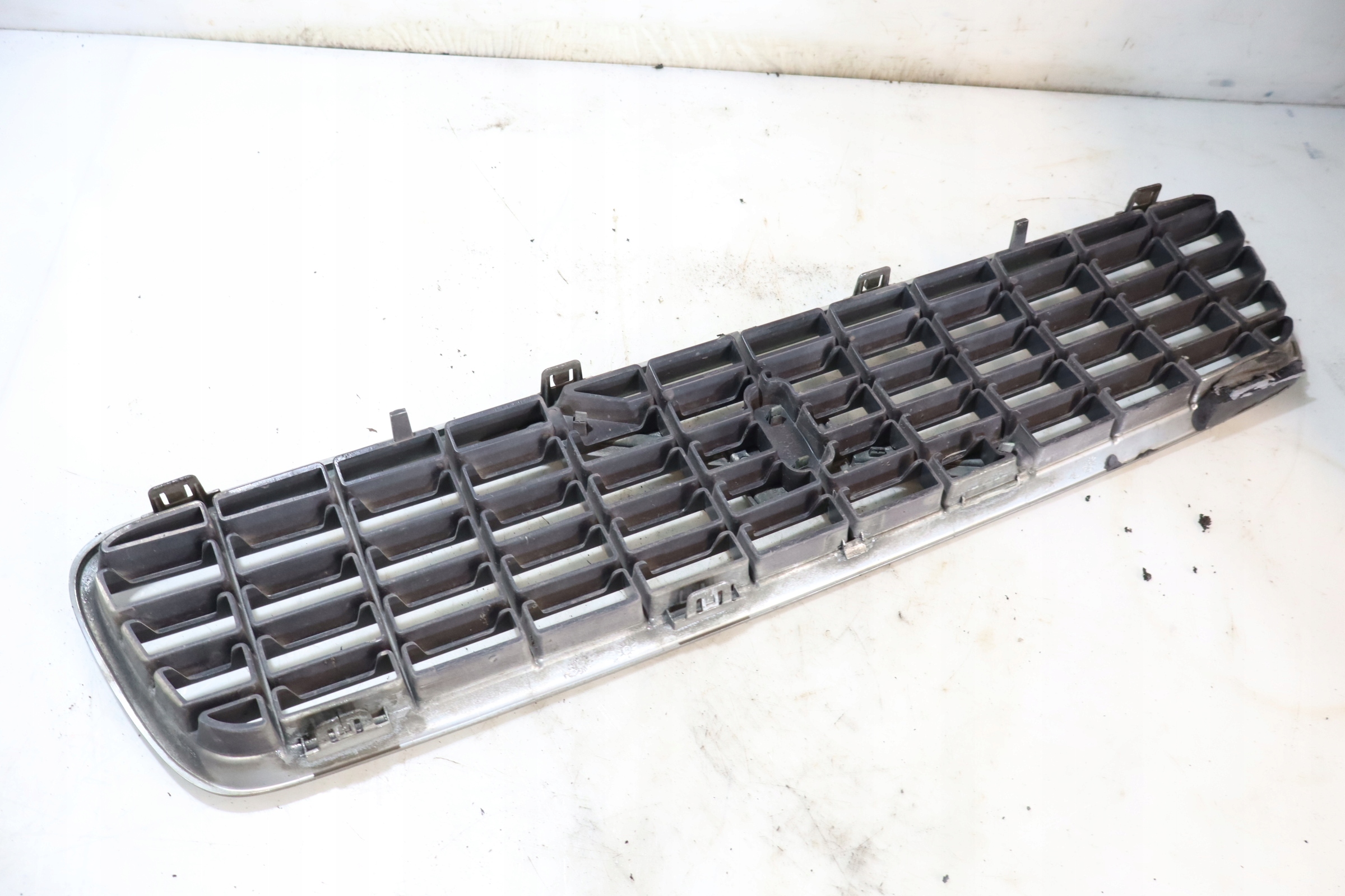 Volvo S40/S50/V40/V50 S40 Kühlergrill FRONTGRILL Kühlergitter - Thumbnail 4
