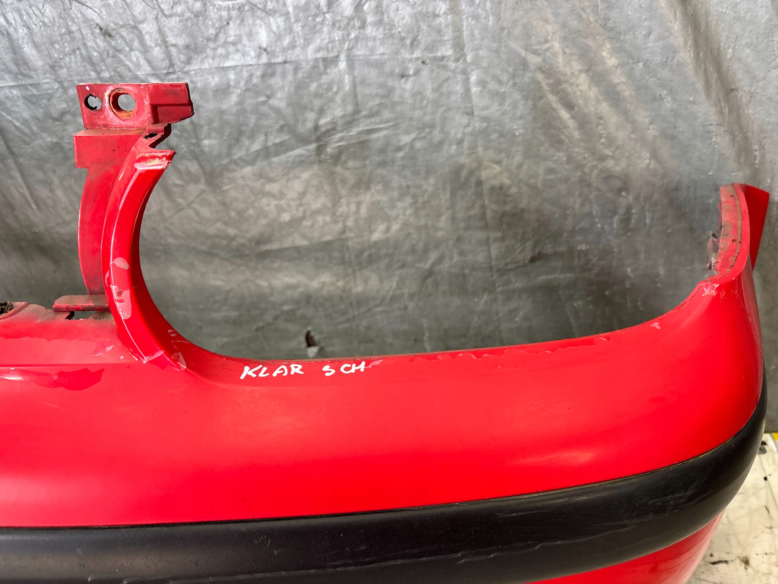 front bumper Volkswagen Golf IV 4 k: LP3G