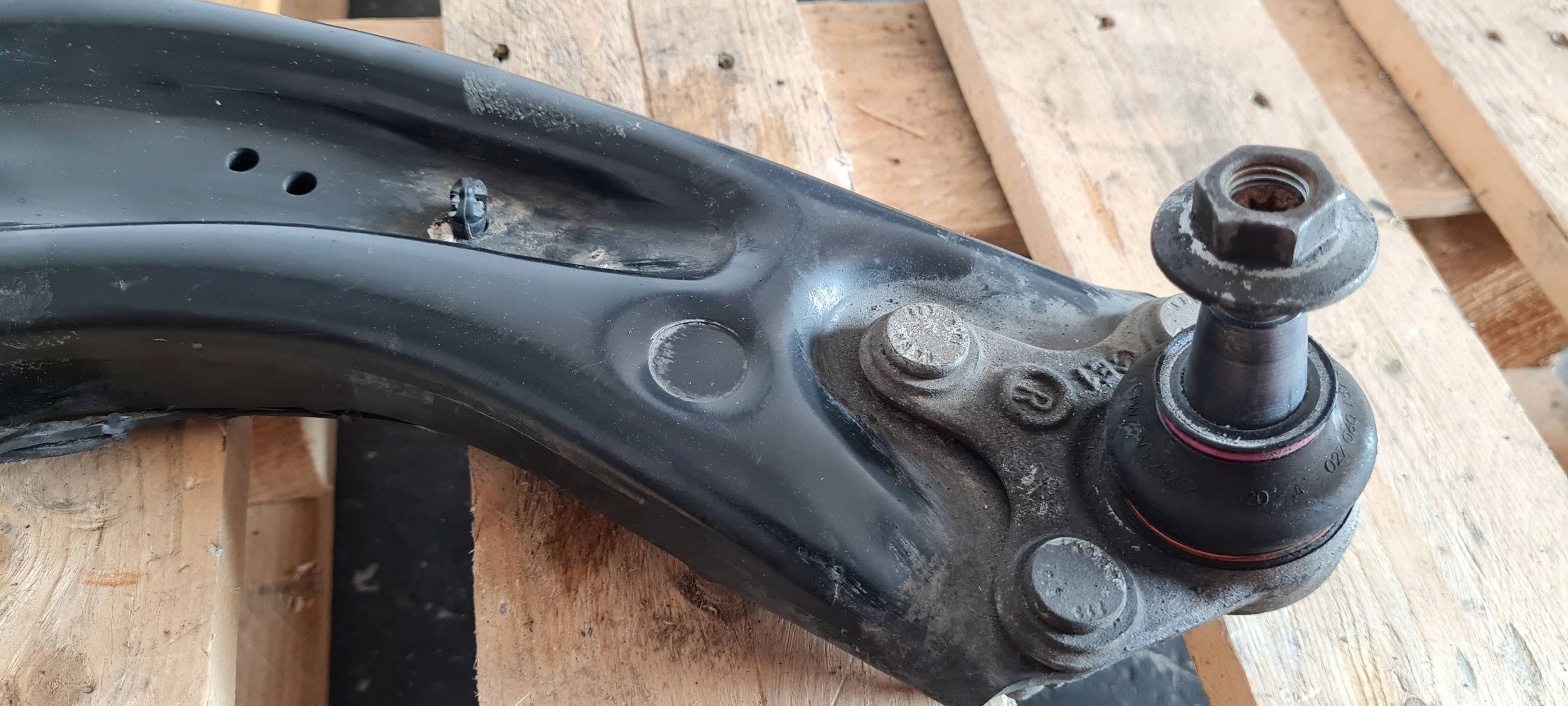 S3 8Y A3 LIFT arm right front front 25R 8Y0407152