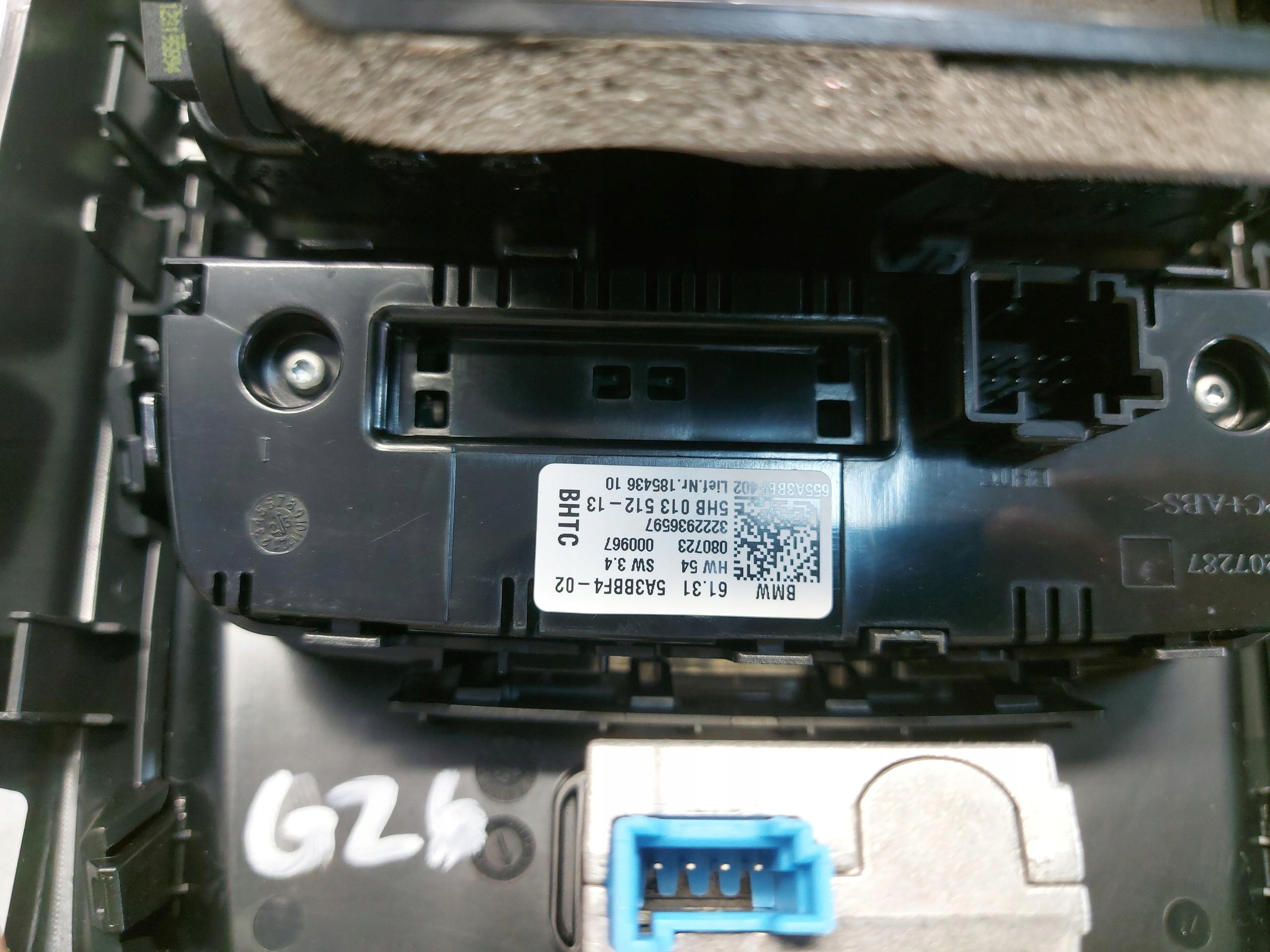 BMW i4 G26 4 GranCoupe, 2023 grid air conditioning devices panel tunelu usb