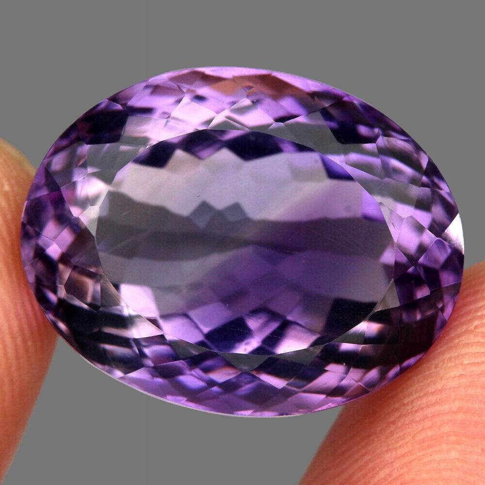 Přírodní kámen ametyst 24.75ct Vvs