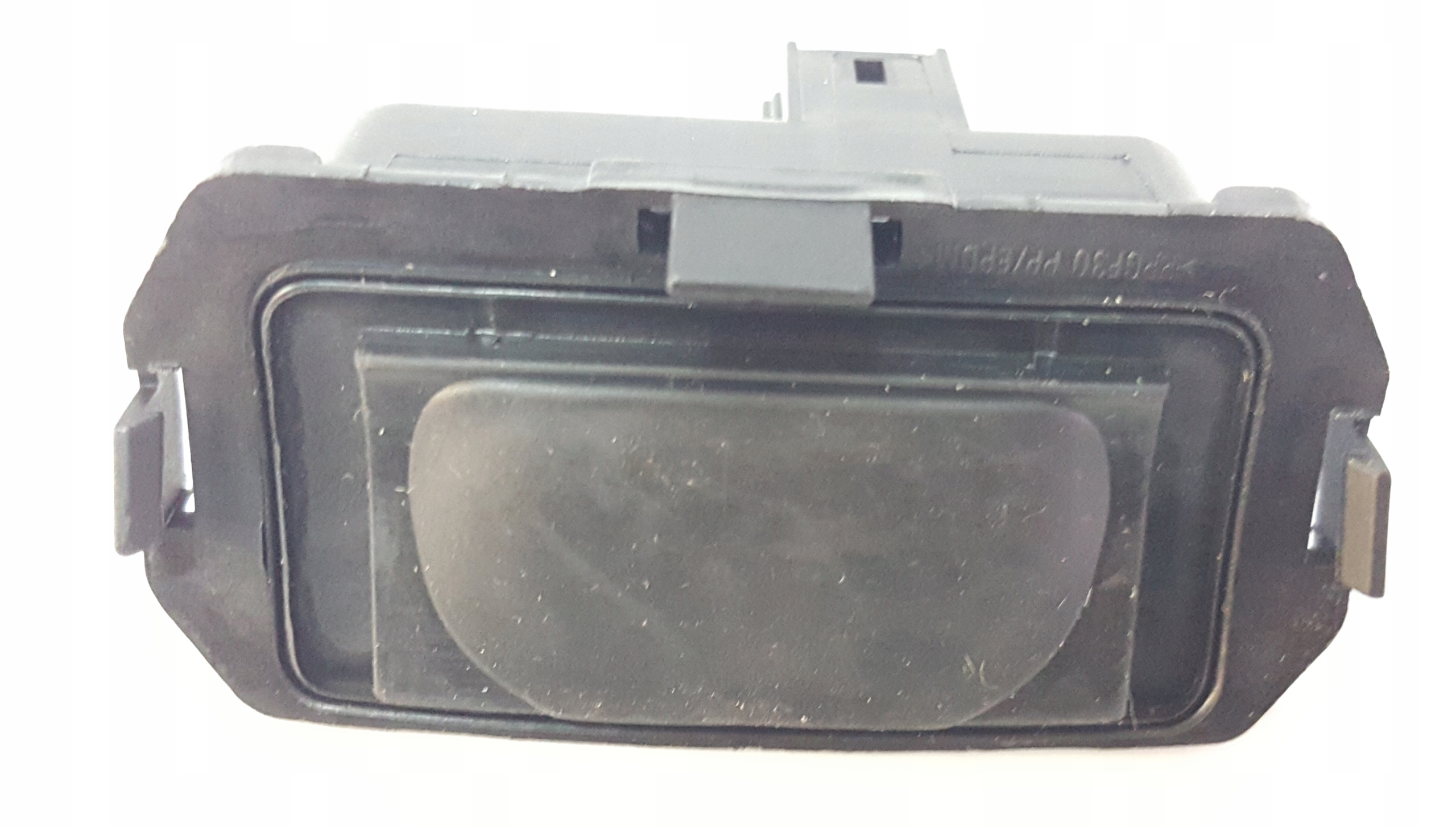 Przycisk otwarcia klapy Laguna II HB 7701472930 Producent części Tech-France