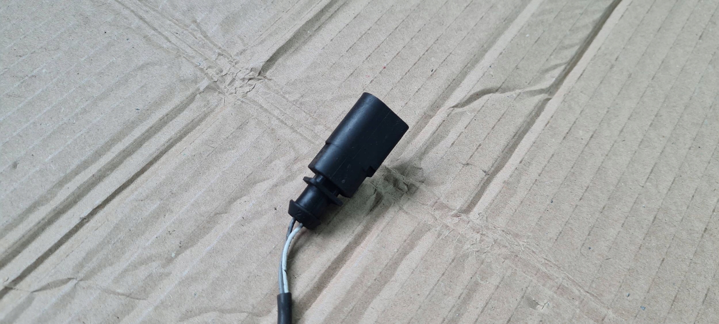 A5 8T Sensor TEMPERATURY Gase 2.0 TDI 03L906088D A4 B8 Q5 A6 C7 4G