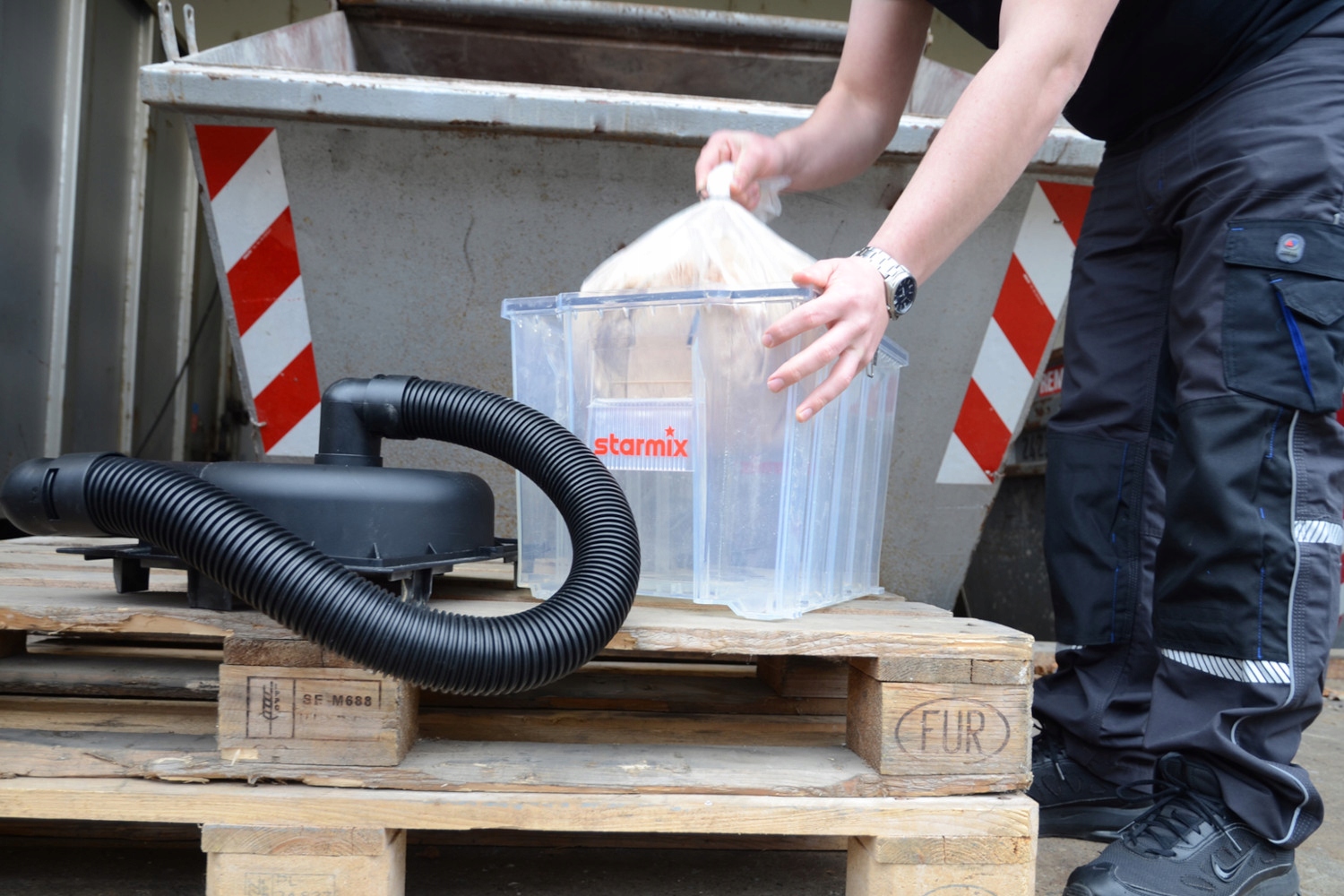 STARMIX Separator pyłu do odkurzaczy cyklon ISP ISC UCLEAN Dustfix SX130217 Waga produktu z opakowaniem jednostkowym 4.1 kg