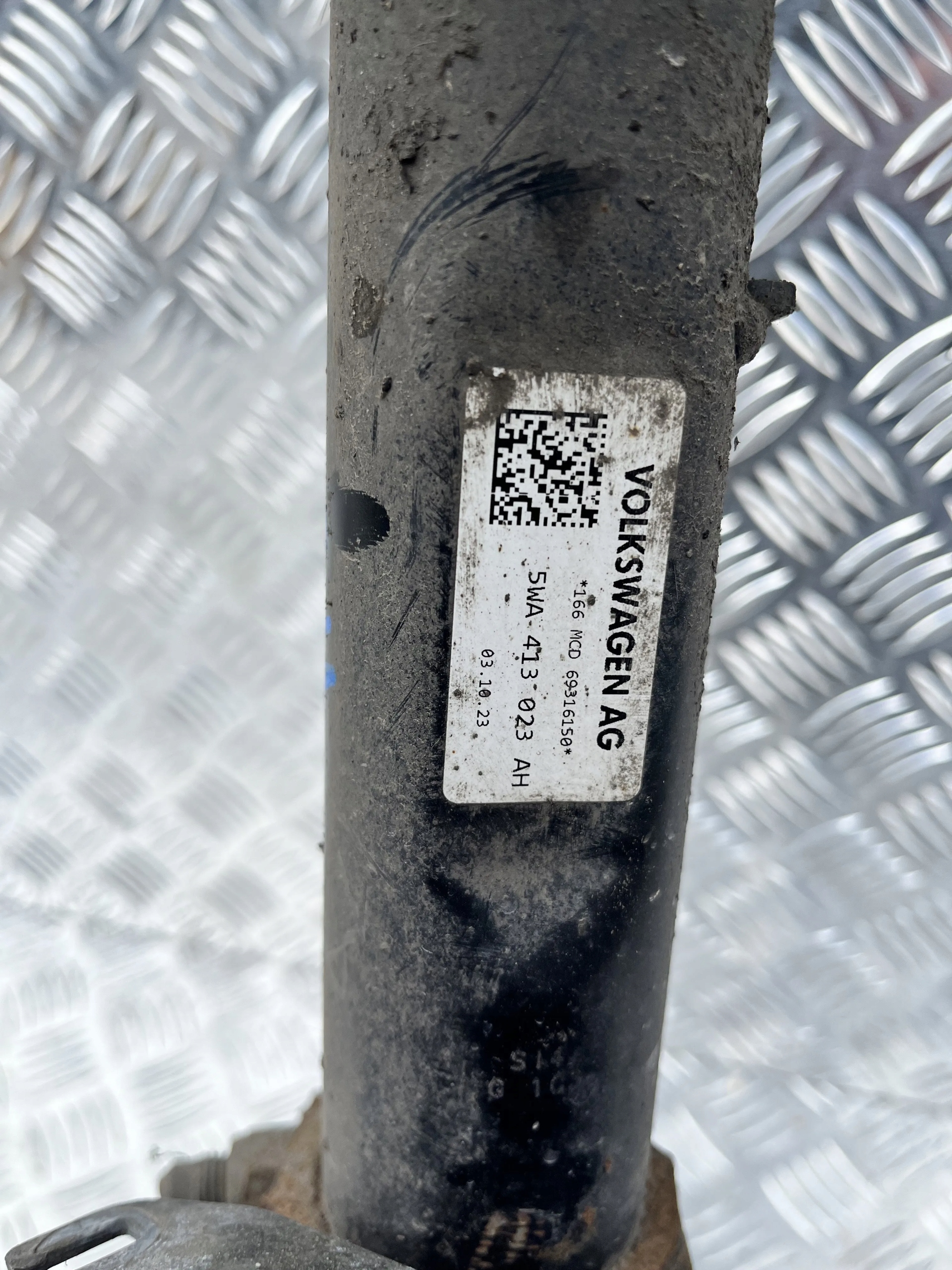 MCPERSON PRZÓD PRAWY AUDI A3 8Y 20- 5WA407256