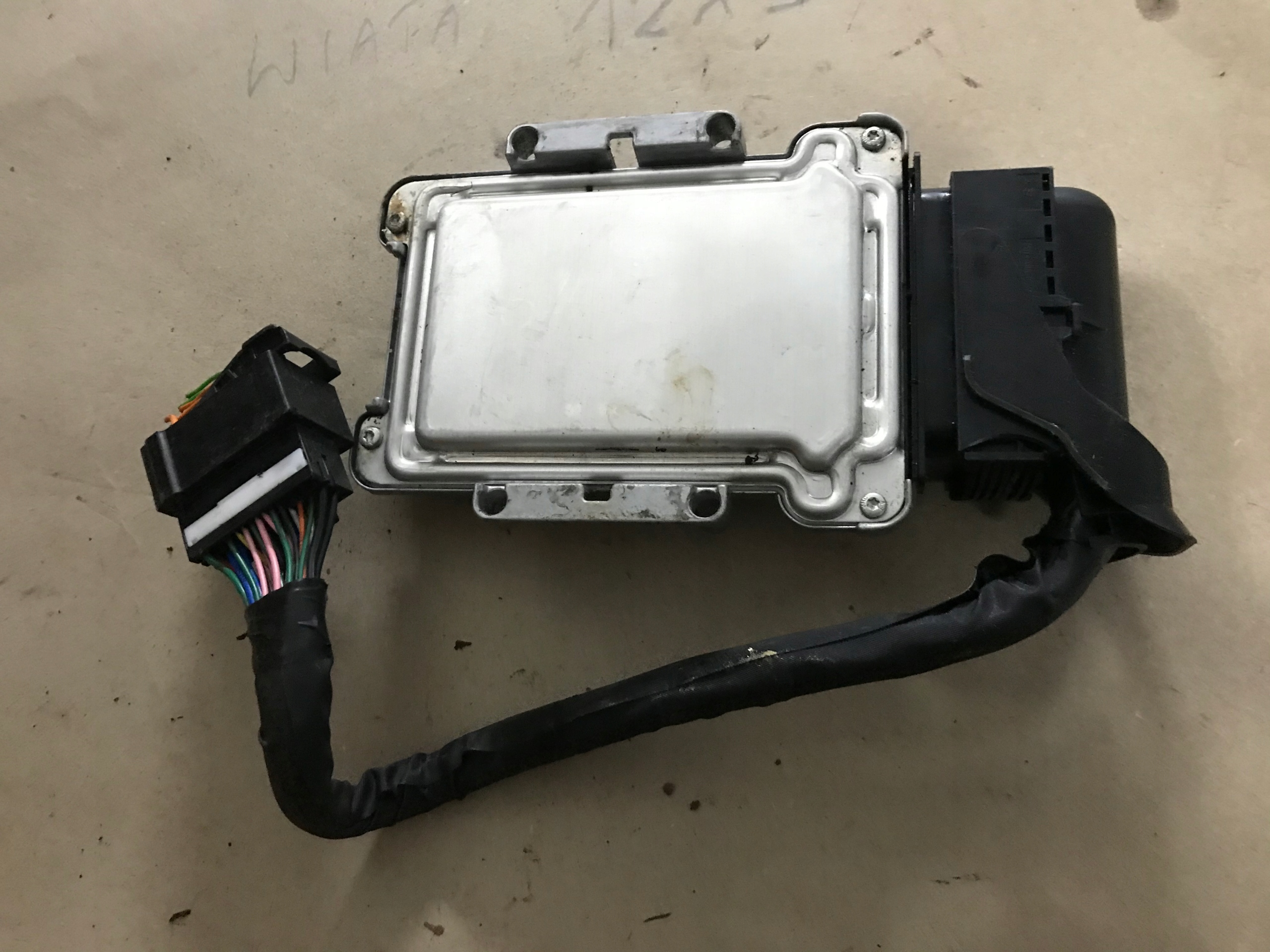 HYUNDAI IX35 2,0 control unit gearboxes 95440-3B881