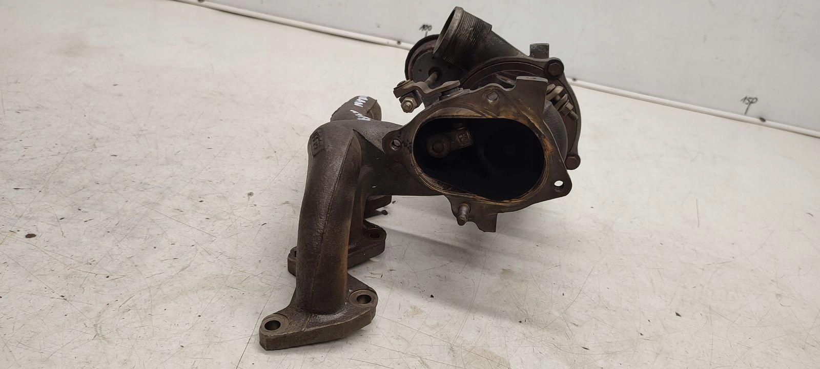 turbo VW Touran e LIFT 1,4 TSI