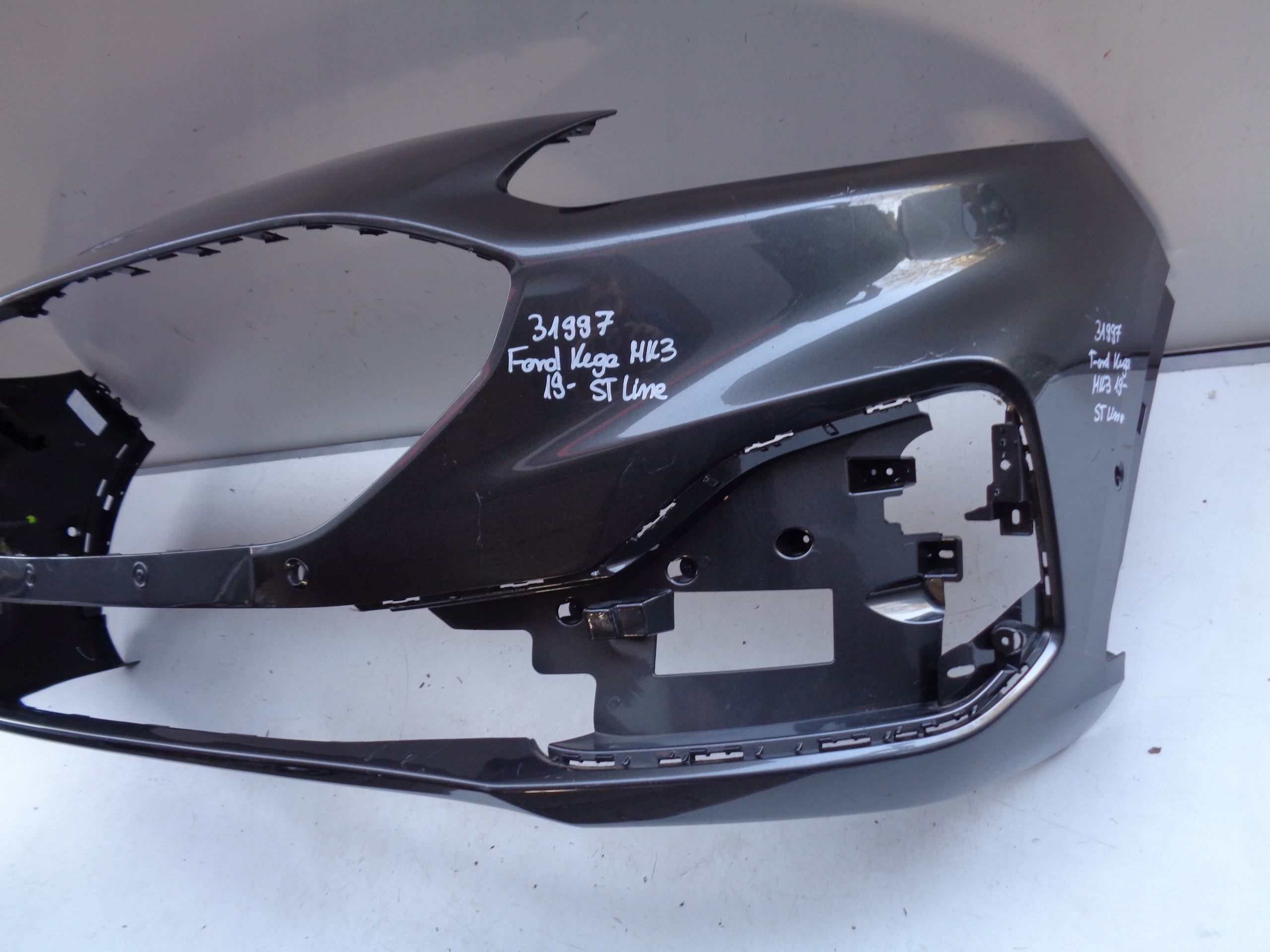 front bumper FORD KUGA MK3 19- ST-LINE NR 31997