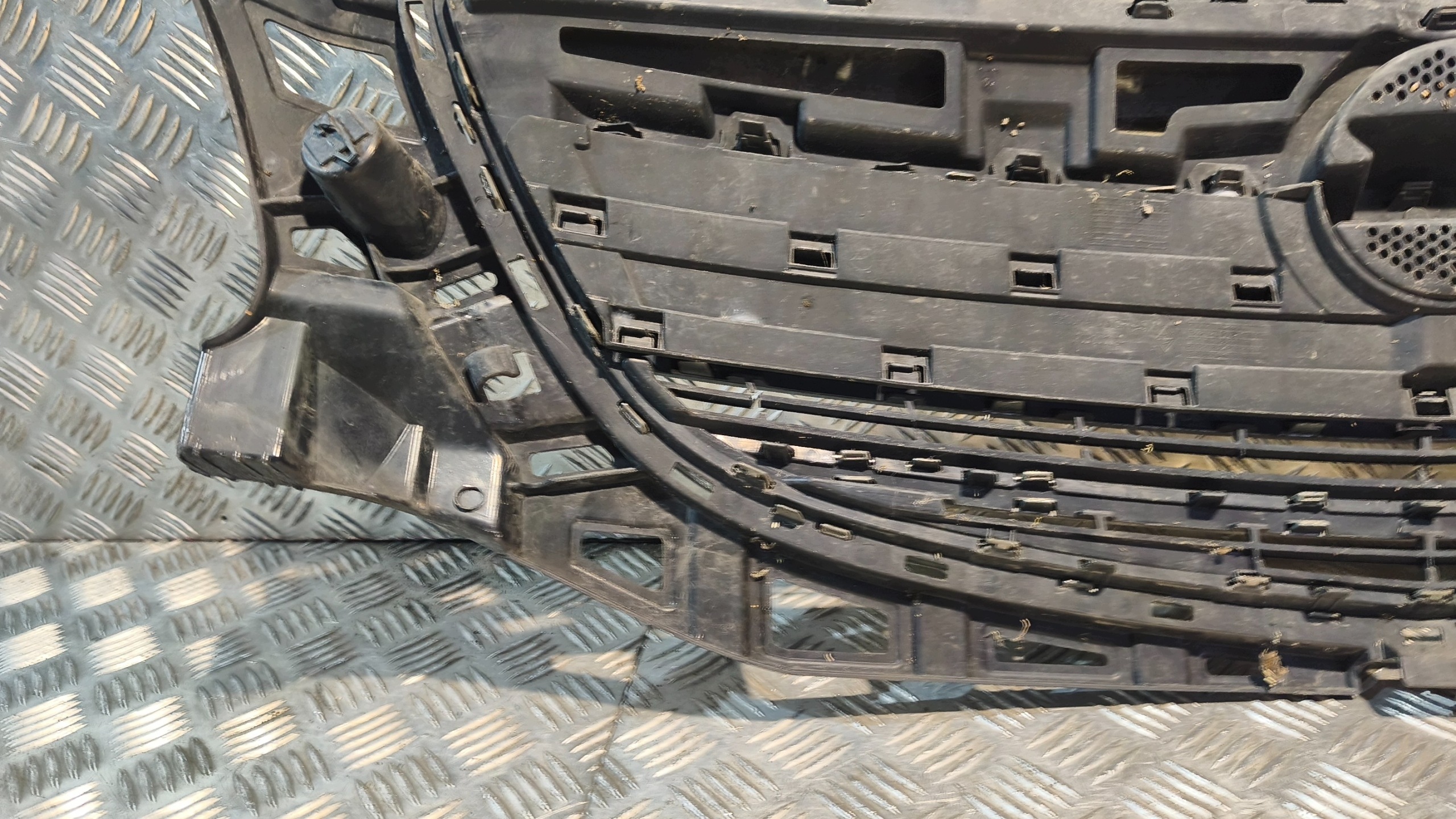 grill grill OPEL INSIGNIA 2009r 551004542