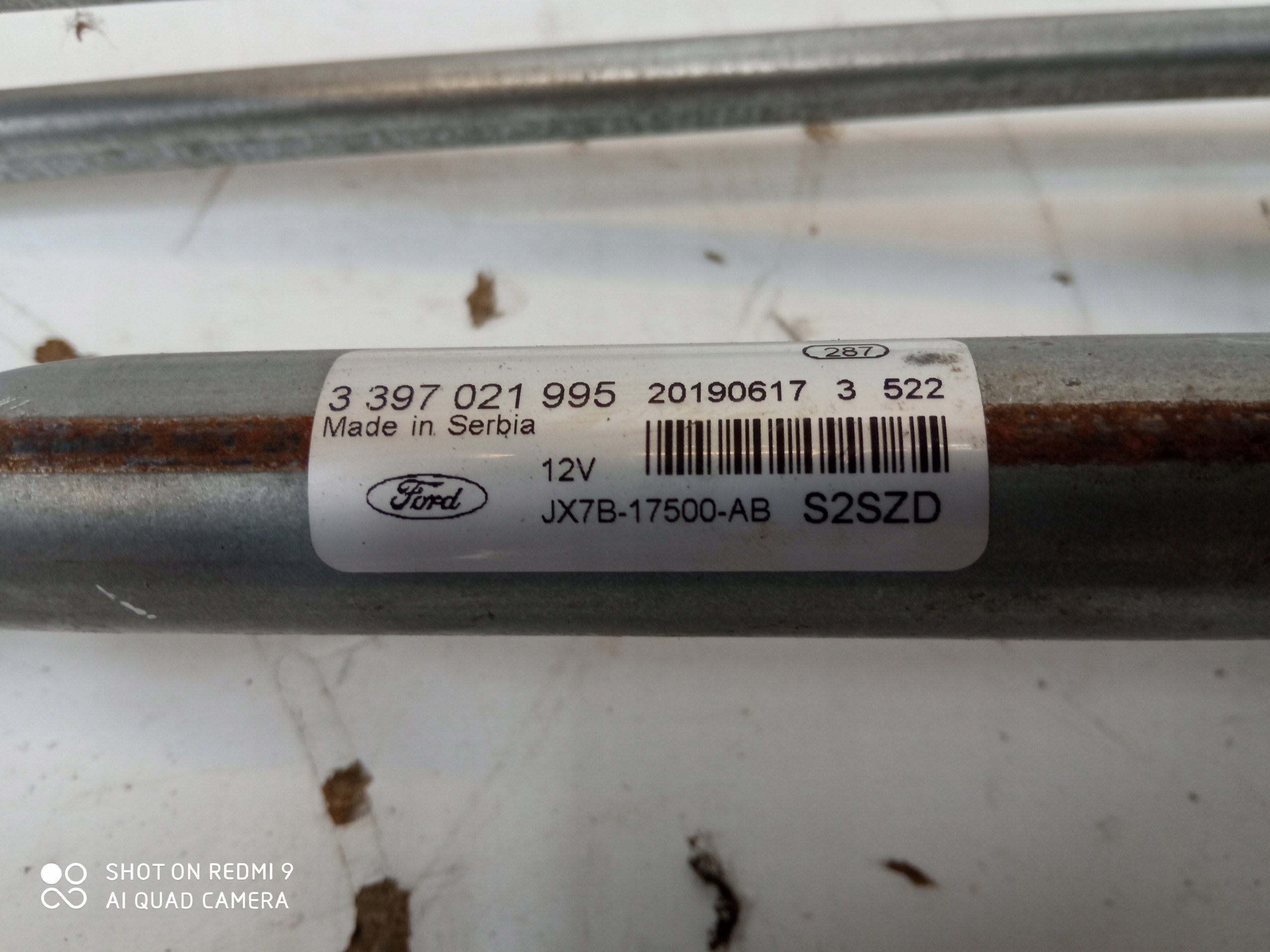 FORD FOCUS MK4 Wischergestänge vorne