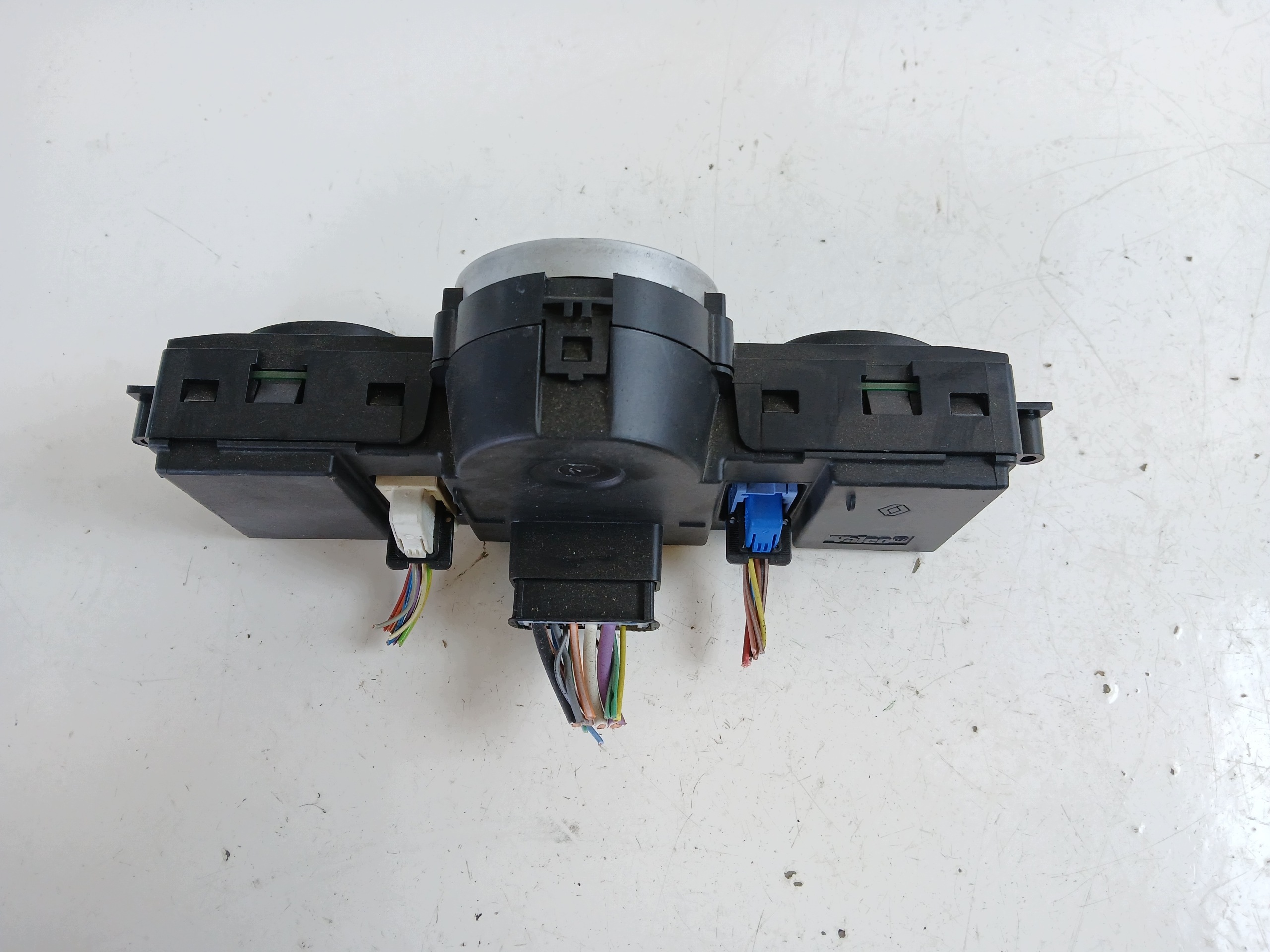 RENAULT MEGANE II Unite commande clima Bouches buses 8200413906