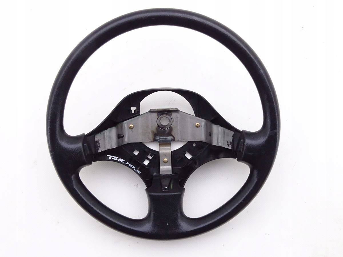 volante DAIHATSU CUORE 63030-57010