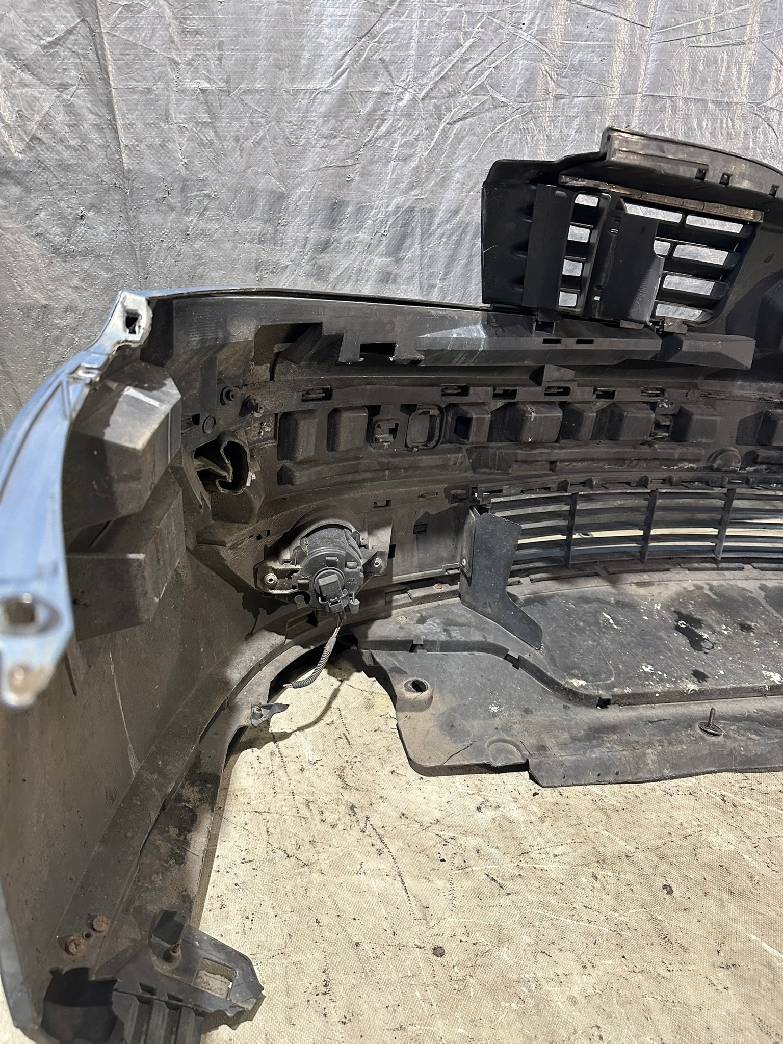 nárazník předek RENAULT ESPACE TED46