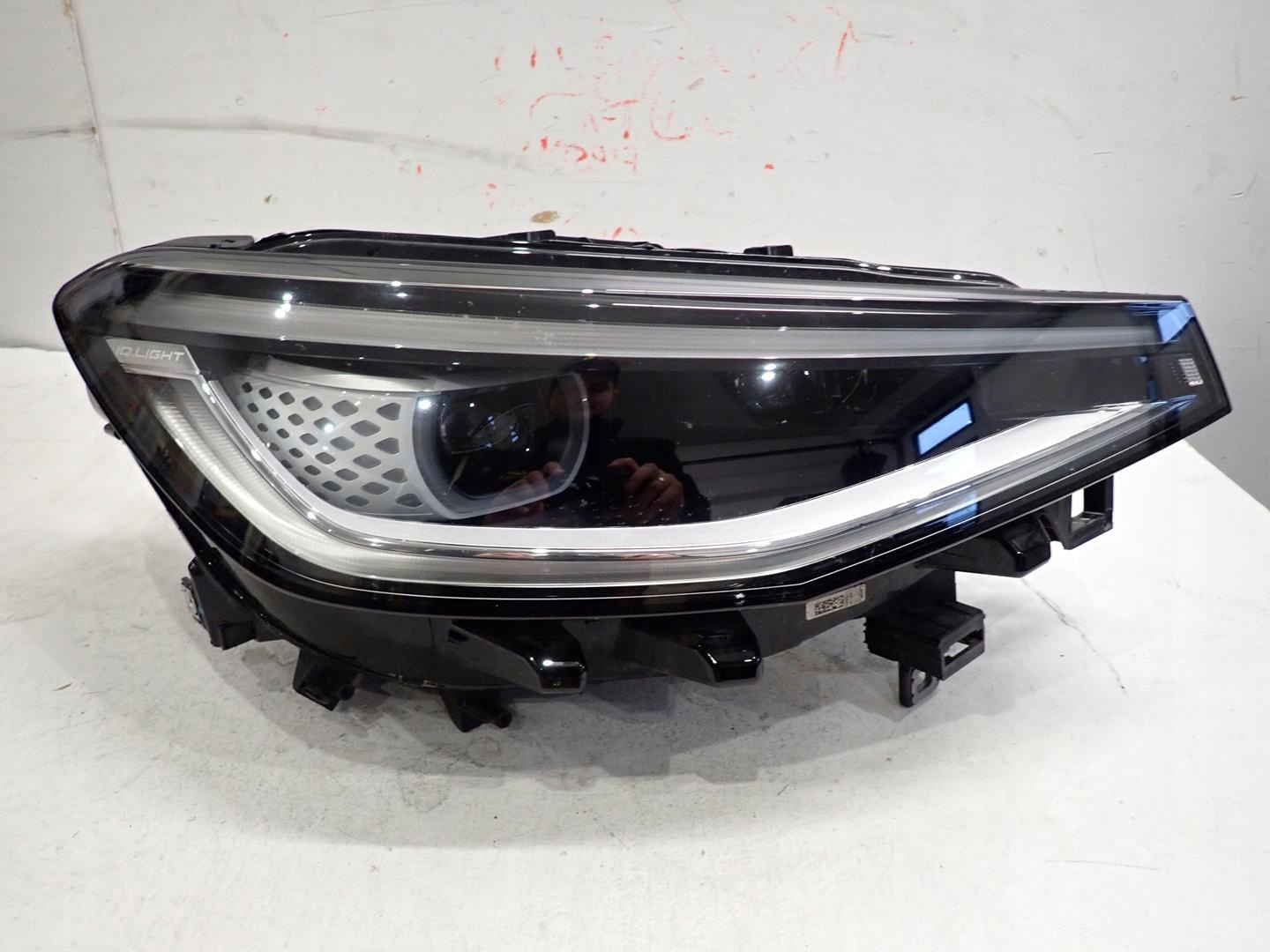 light front front right VW ID4 2020- FULL LED 11A941036N