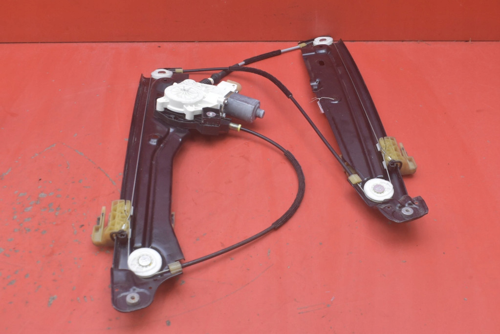 window regulator left front EU 7182085 BMW F01 08-12