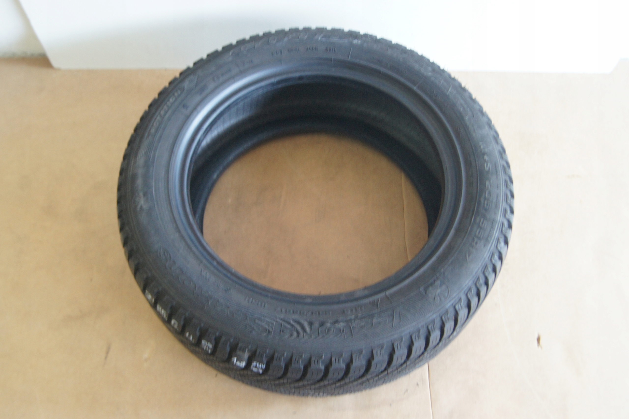 GD OPONA GOODYEAR VECTOR 4 SEASONS 235/55R17 4x4 Kod producenta 528084