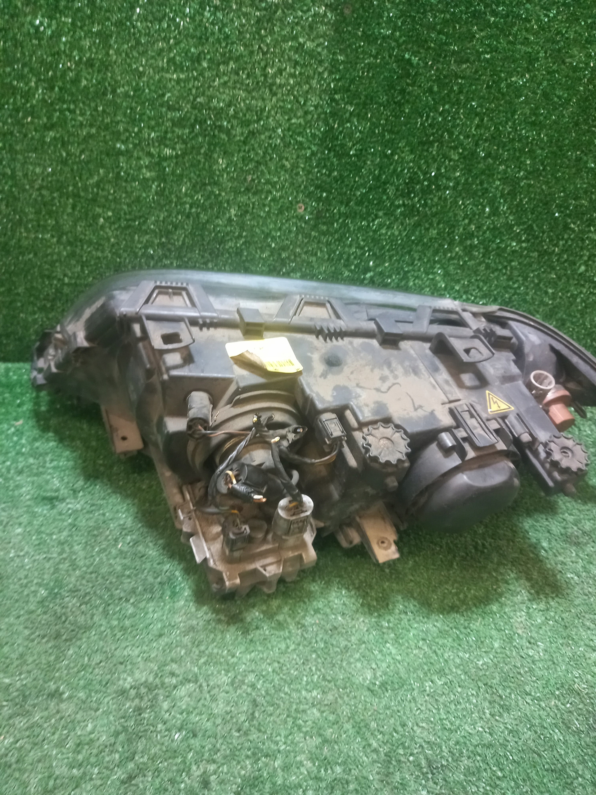 light right front BMW E46