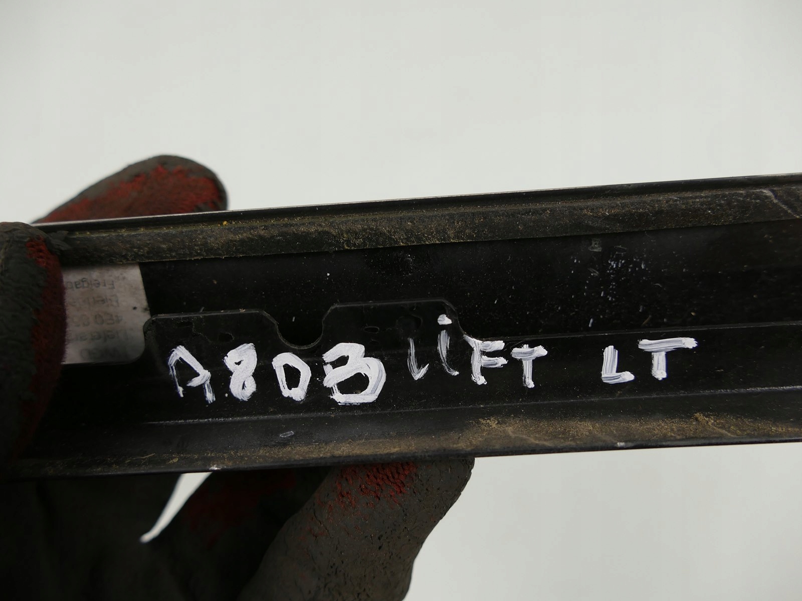AUDI A8 D3 LIFT BLENDE ABDECKUNG LINKS SLUPKA C AUSSEN-