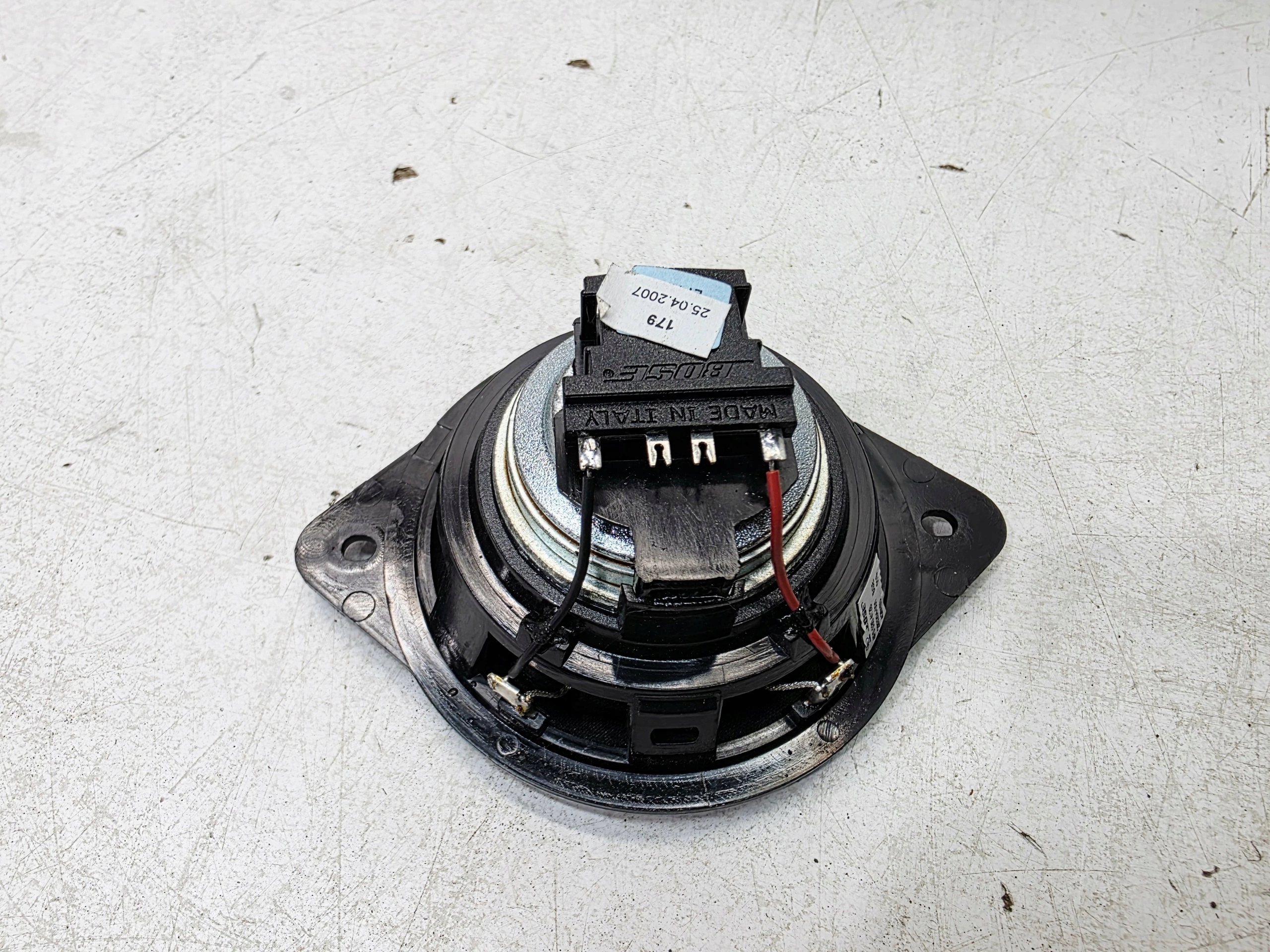 Lautsprecher Armaturenbrett links oder rechts oder CENTRALNY AUDI Q7 4L A6 C6 4F0035412B