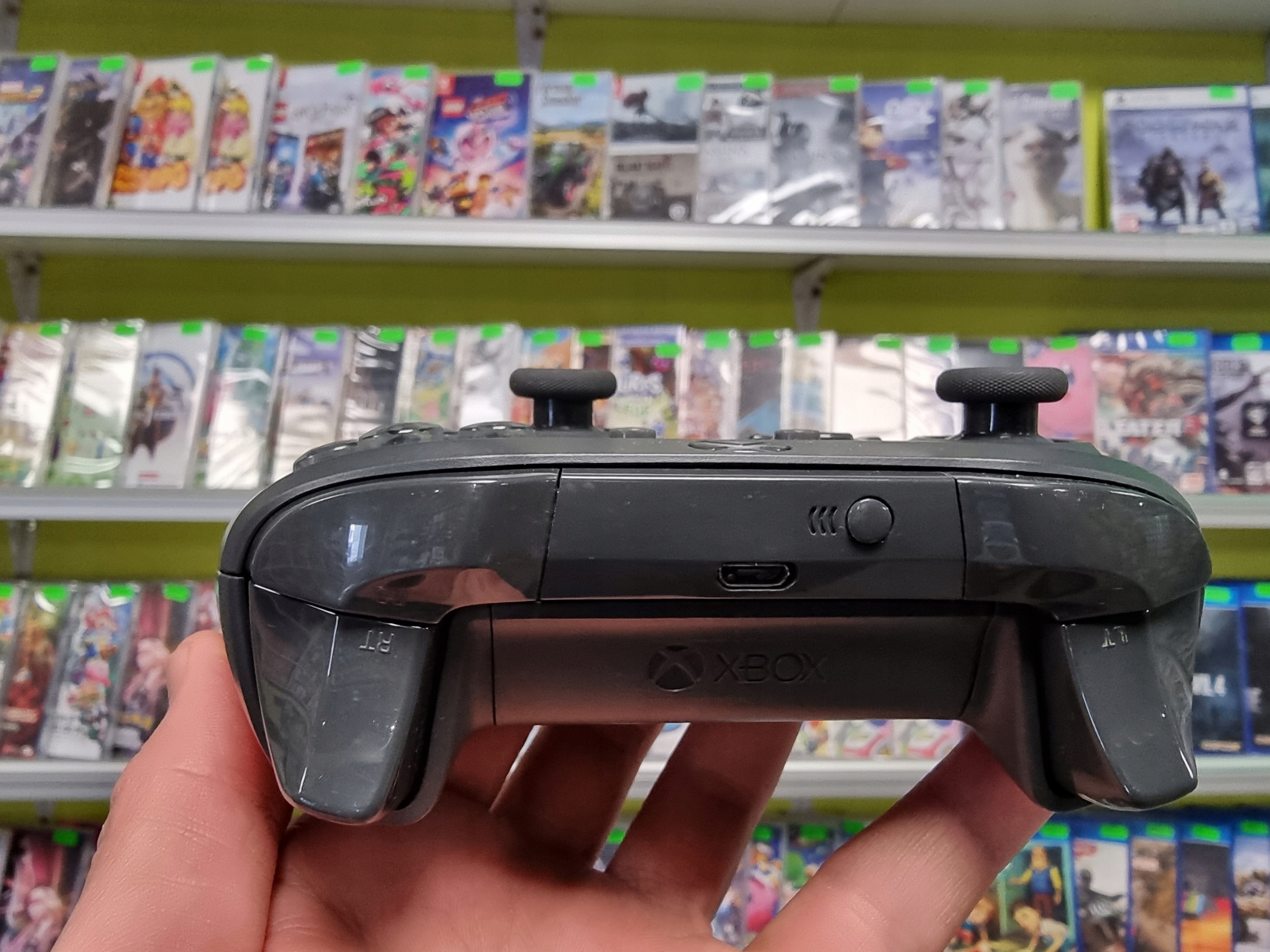 104. PAD KONTROLER XBOX ONE SERIES S X PC RECON TECH GUMOWANE GRIPY ORYG. Kolor szary