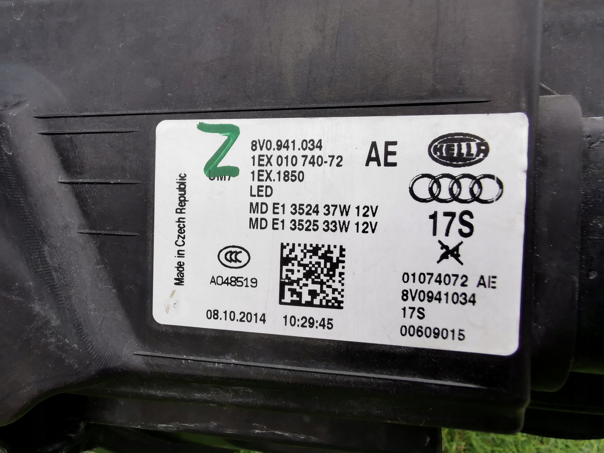 AUDI A3 8V FULL LED LAMPA PRAWA PRZOD 17S cała! Numer katalogowy oryginału PRZOD LAMPY PRZEDNIA MASKA PRZÓD PRZEDNIA GRILL ATRAPA S3 BŁOTNIK ZDERZAK LISTWA LEWY LEWEJ MATRIX FULL LED LED  FULL LED MATRIX 8V0941034AE