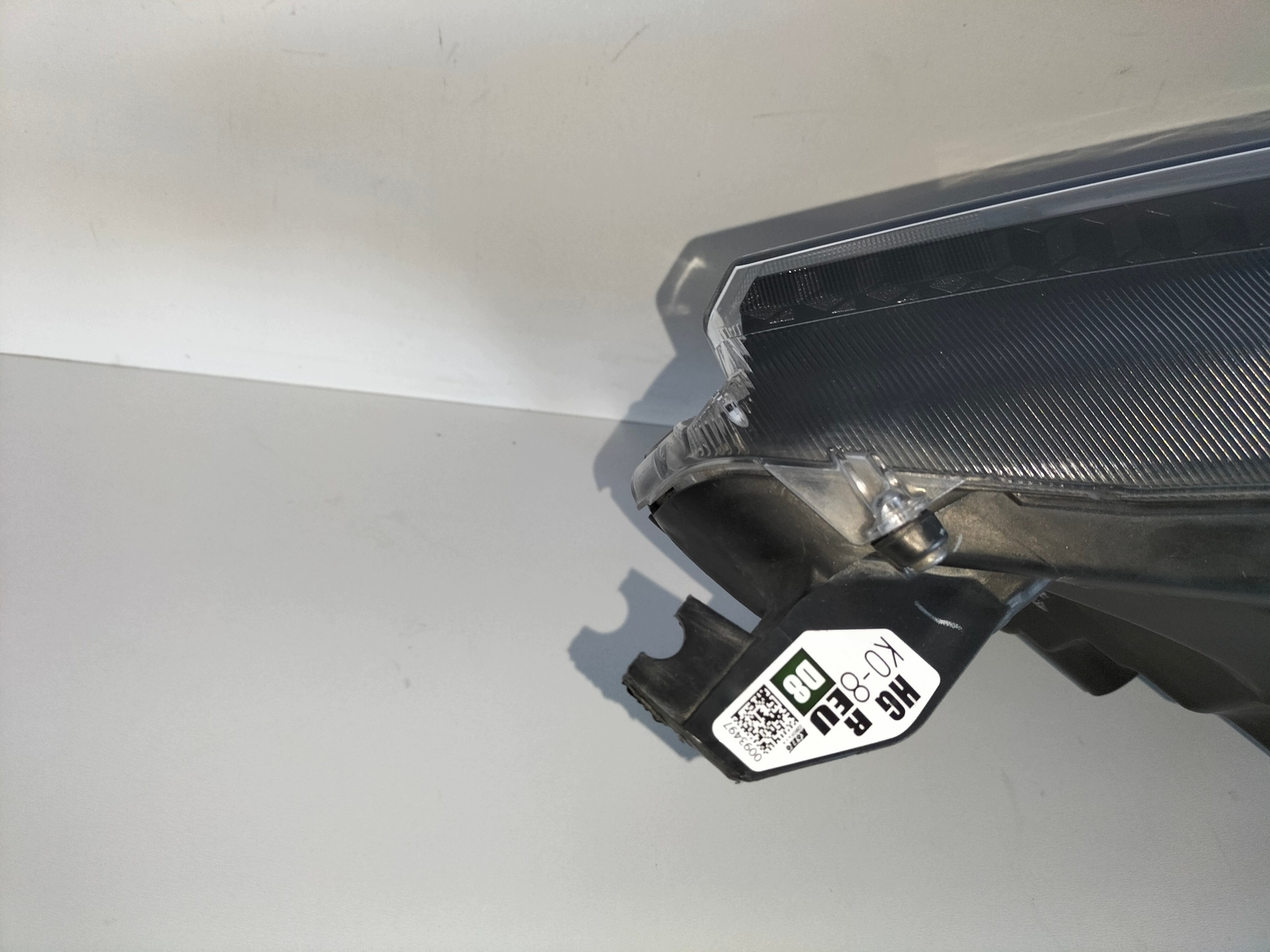 light front reflektor right TOYOTA YARIS 4 IV 20- FULL LED