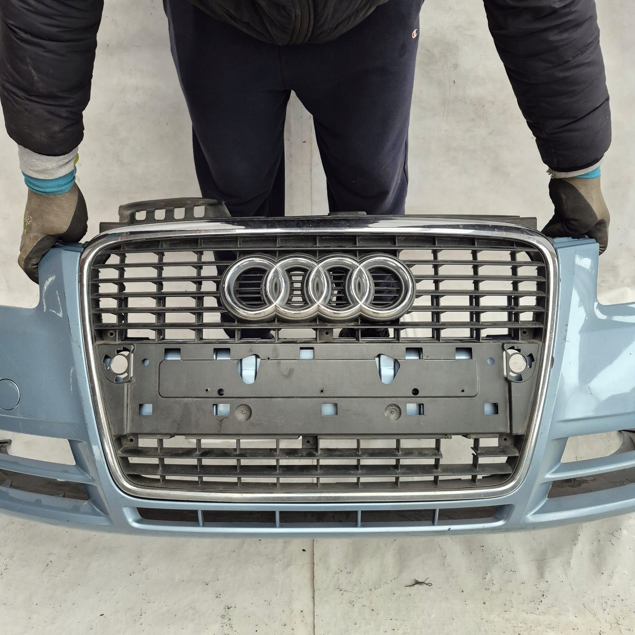 AUDI A4 B7 8E0 LIFT 04-08 bumper front front grill 8E0807437AG