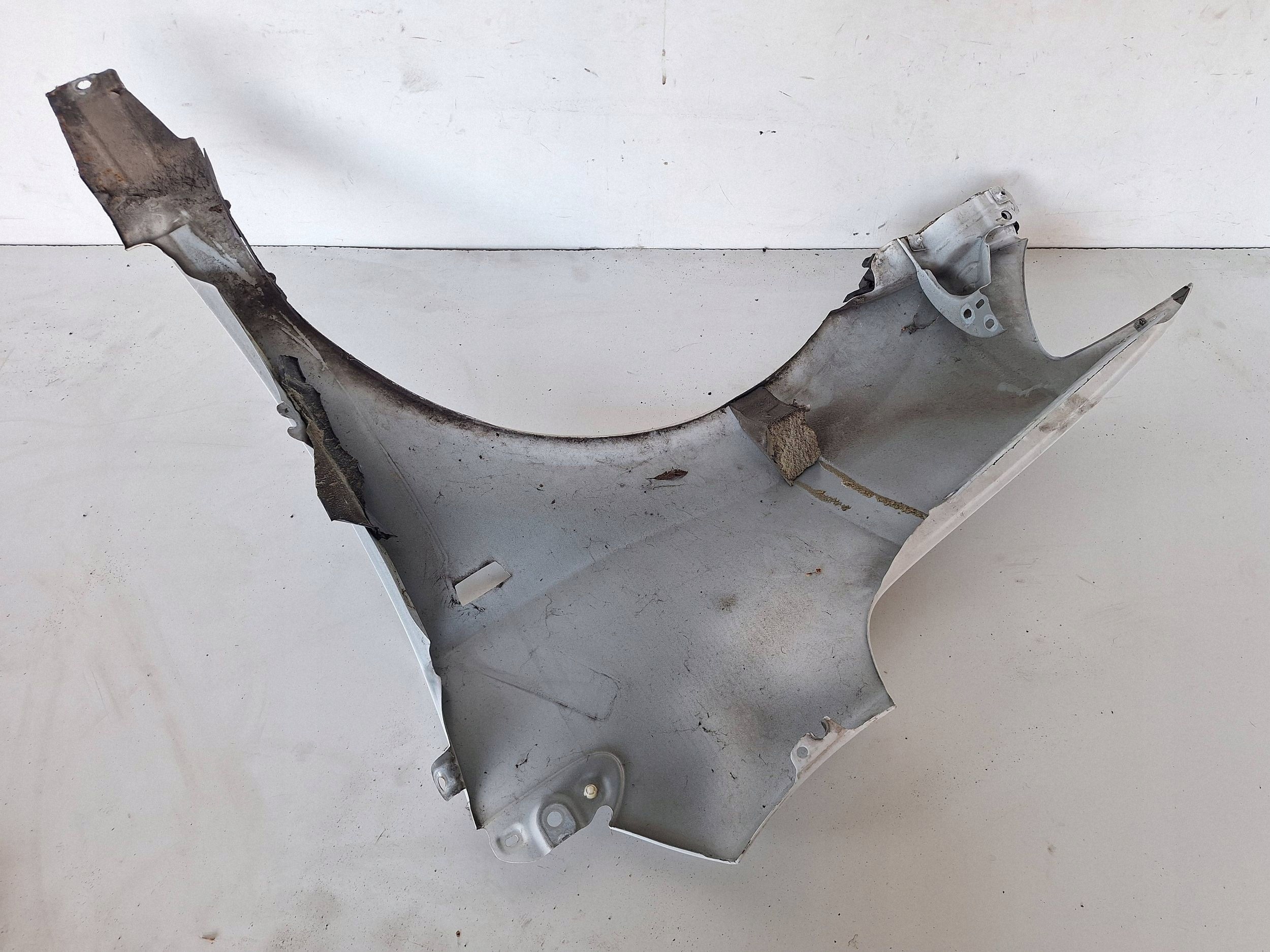 CHEVROLET AVENO T300 11-14 parafango Destra