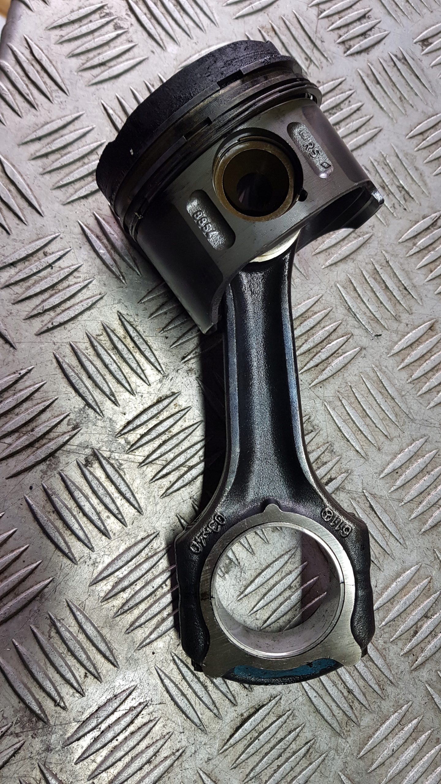 MERCEDES W203 2.2 CDI Piston Bielle 611