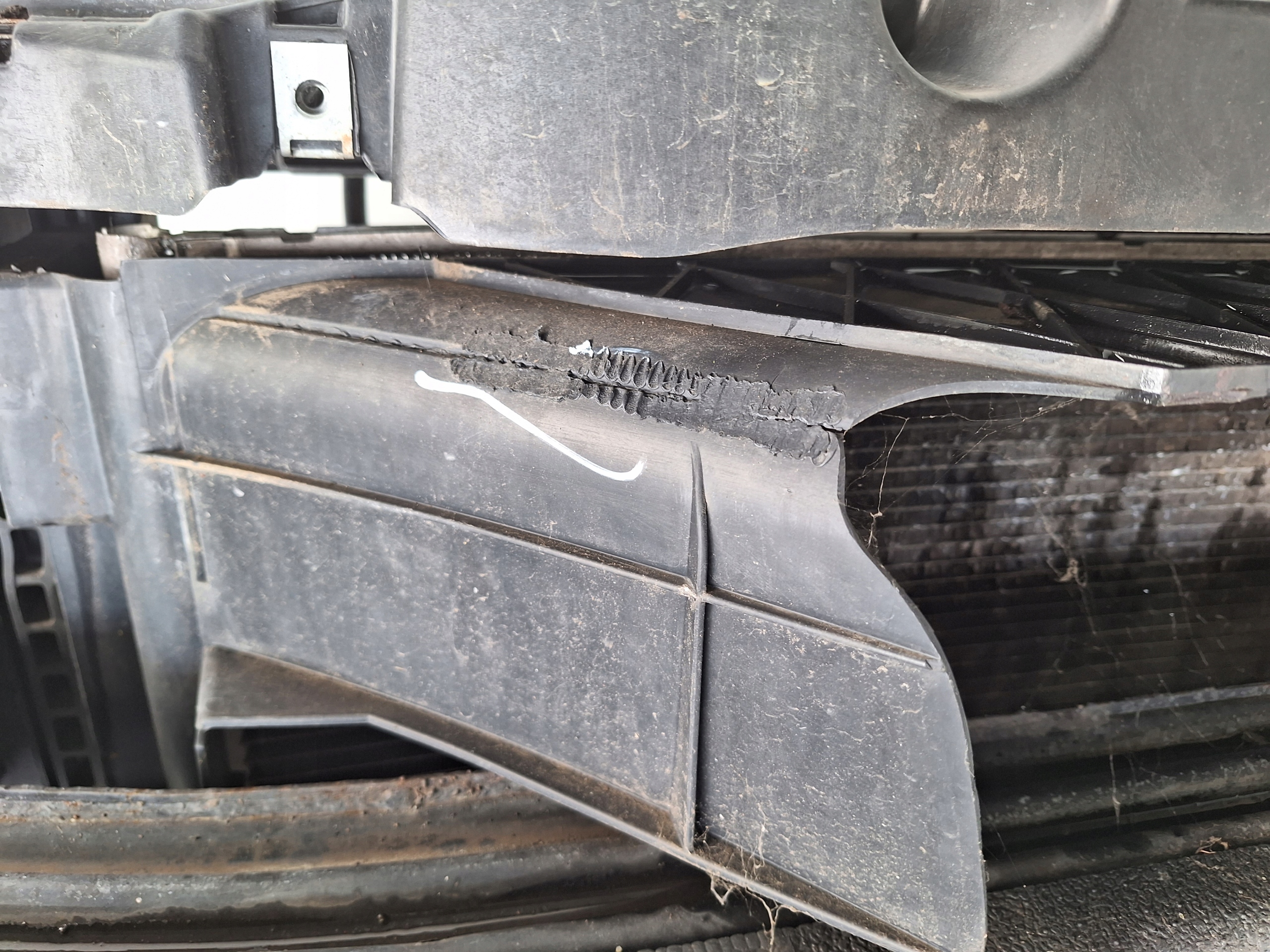 ALFA ROMEO MITO 08-> support panel for radiators JTD