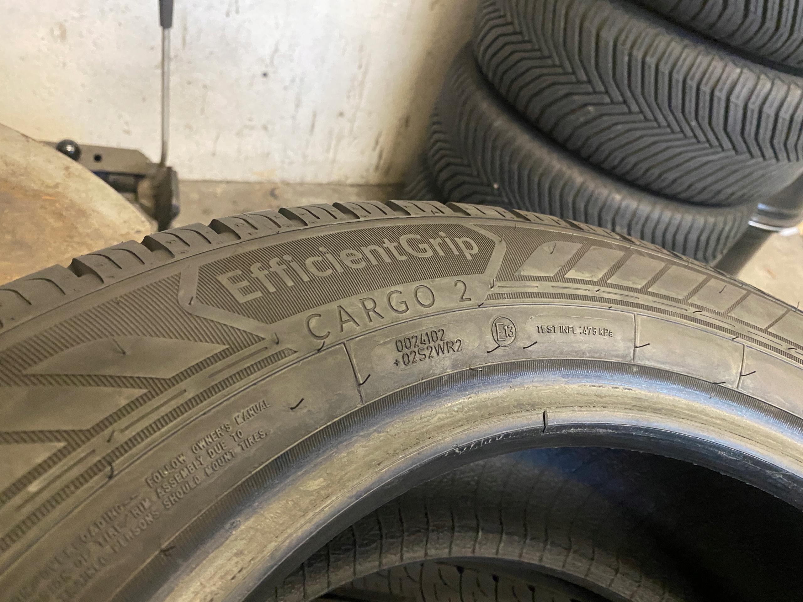 4 tyres summer 215/60R17C Goodyear EfficientGrip Cargo 2 as new 9mm 2022r