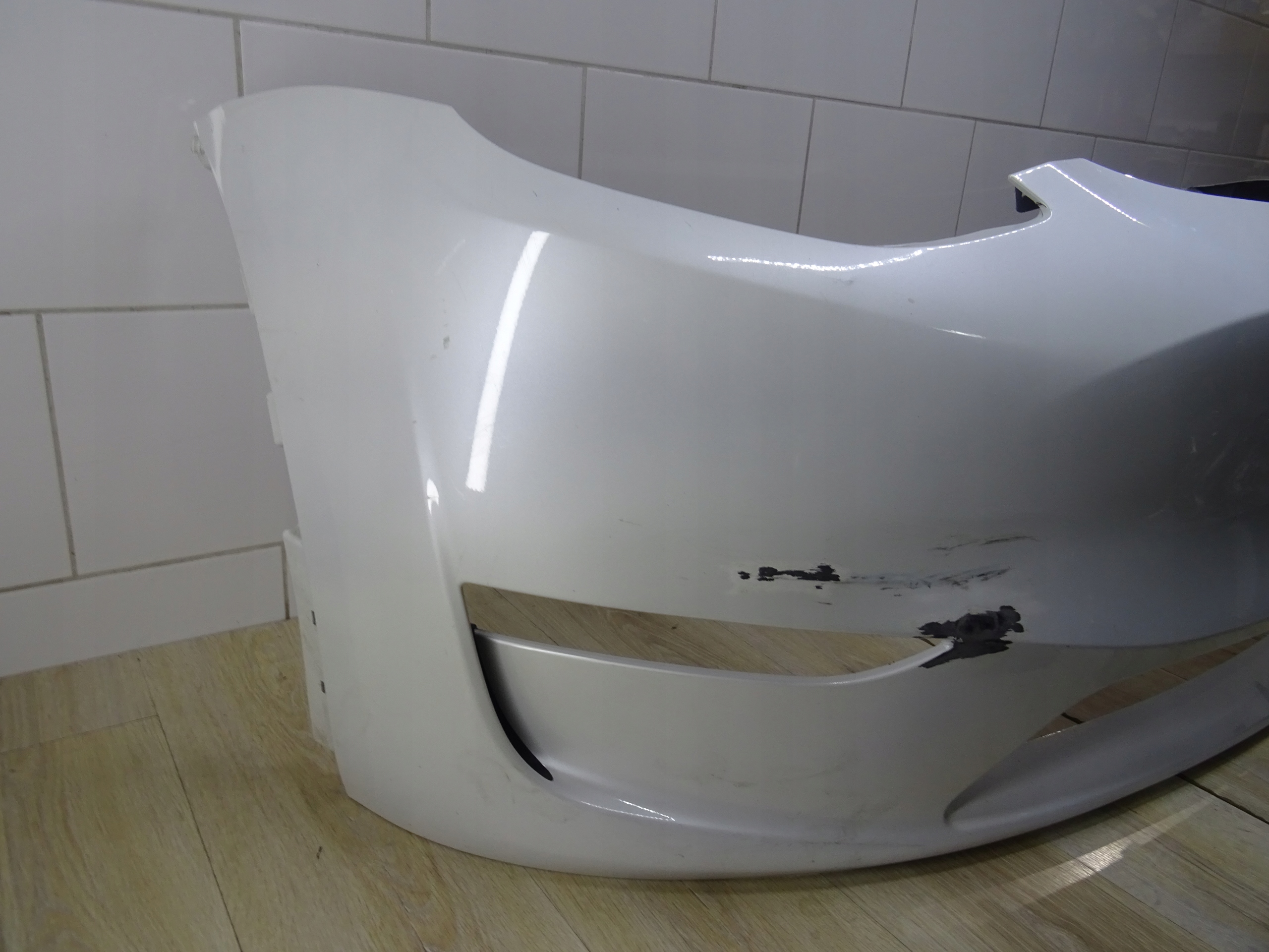 TESLA MODEL Y ZDERZAK PRZEDNI 1493736-S3-A Jakość części (zgodnie z GVO) Q - oryginał z logo producenta części (OEM, OES)