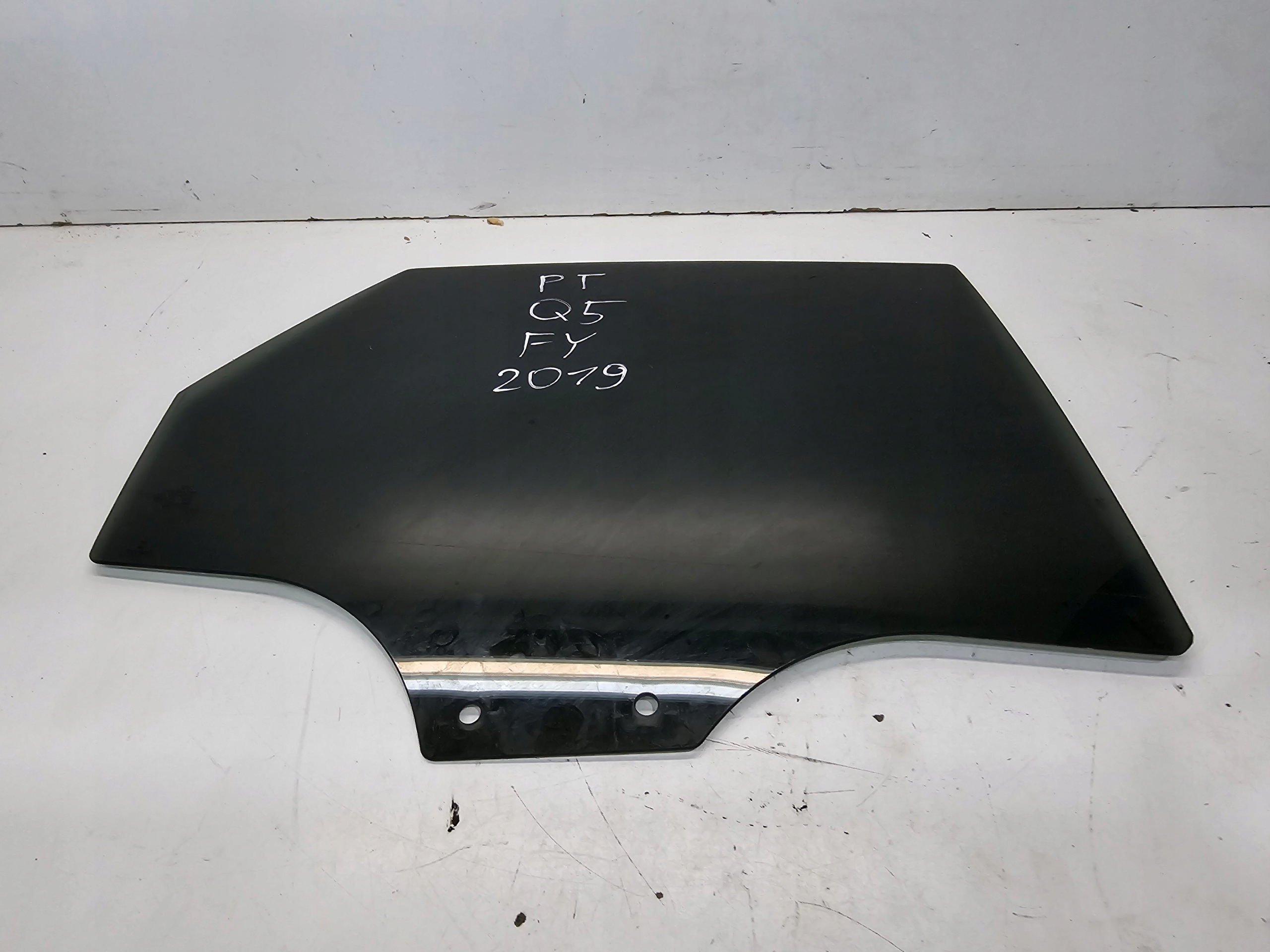 window side door right rear part AUDI Q5 FY 80A 2019 80A845206A