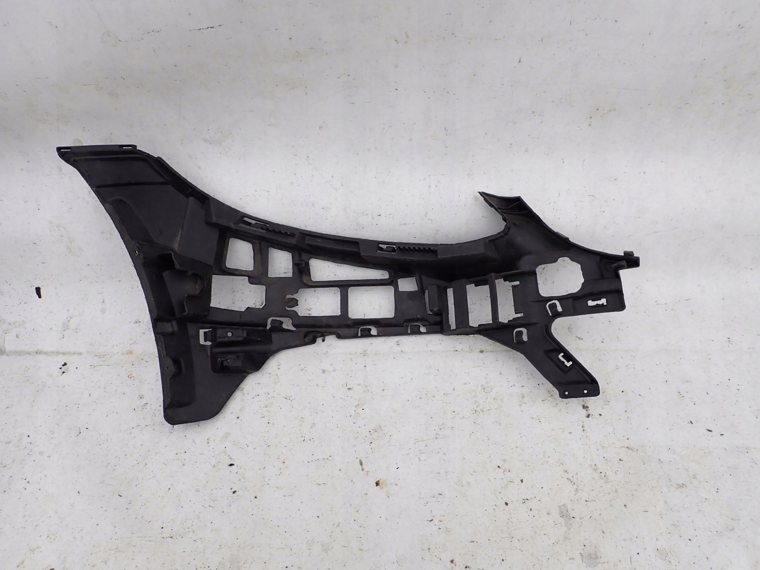 MERCEDES C-KLASA W205 14- support left front