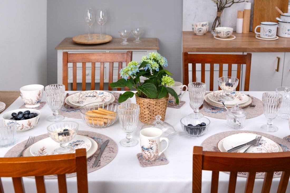 Kieliszek do jajka porcelanowy zastawa świąteczna Altom Design Serenity Materiał wykonania porcelana