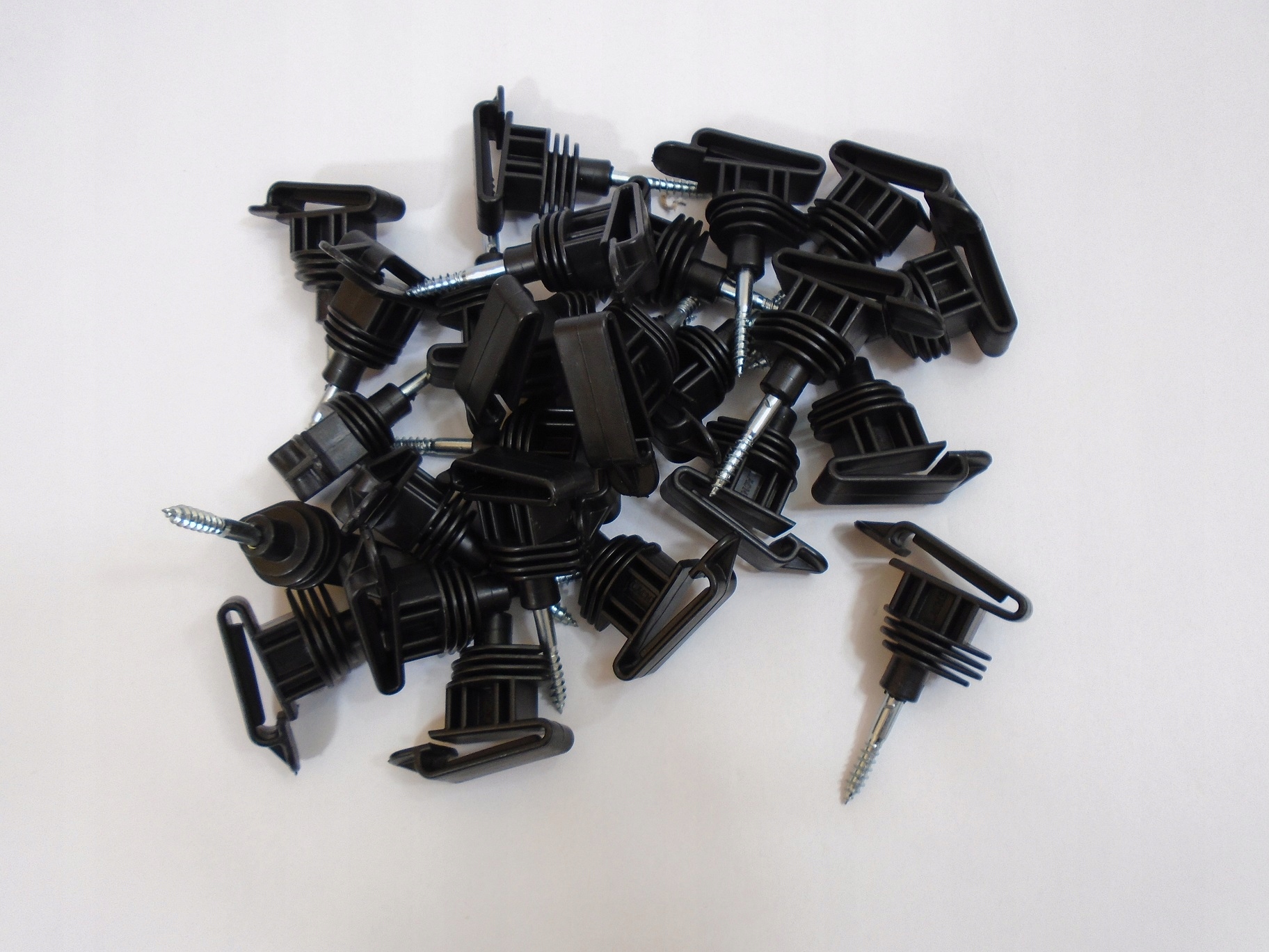 

Izolator do taśmy Iruvis pastuch 25 sztuk