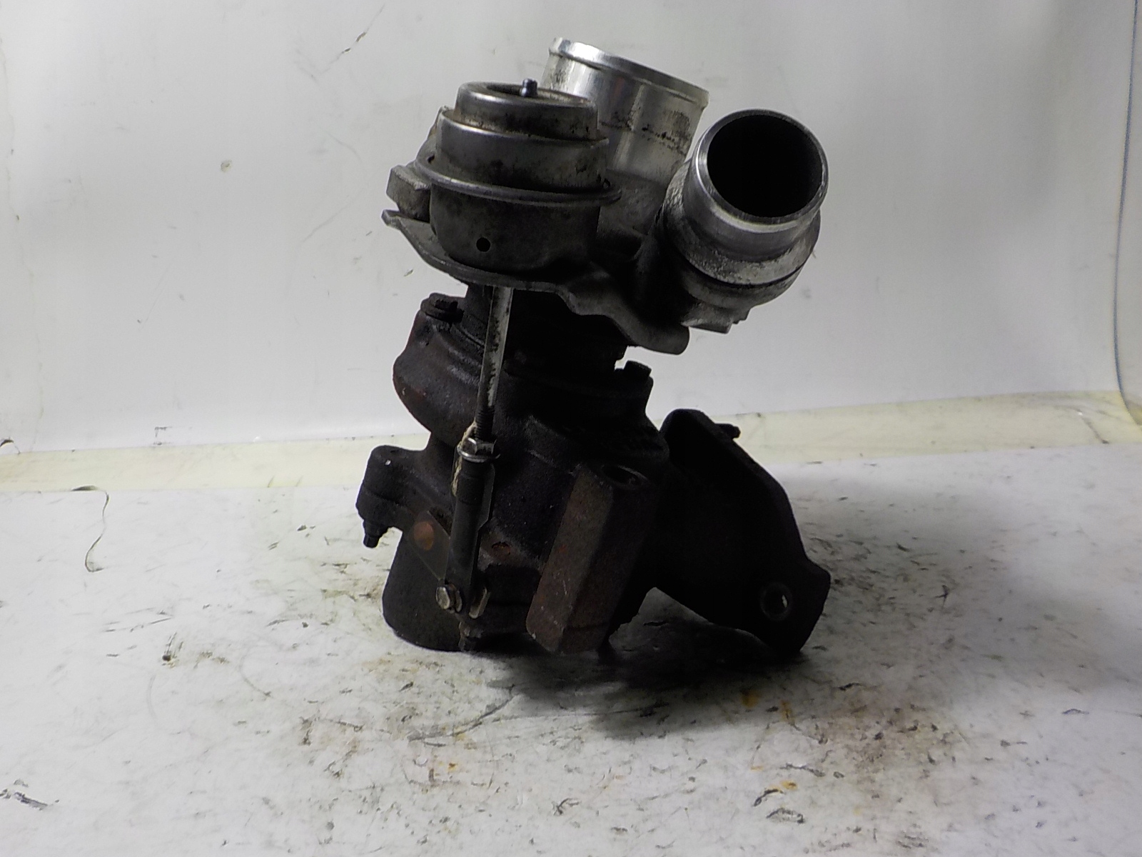 RENAULT TRAFIC II turbo TURBINA 762785-5004S