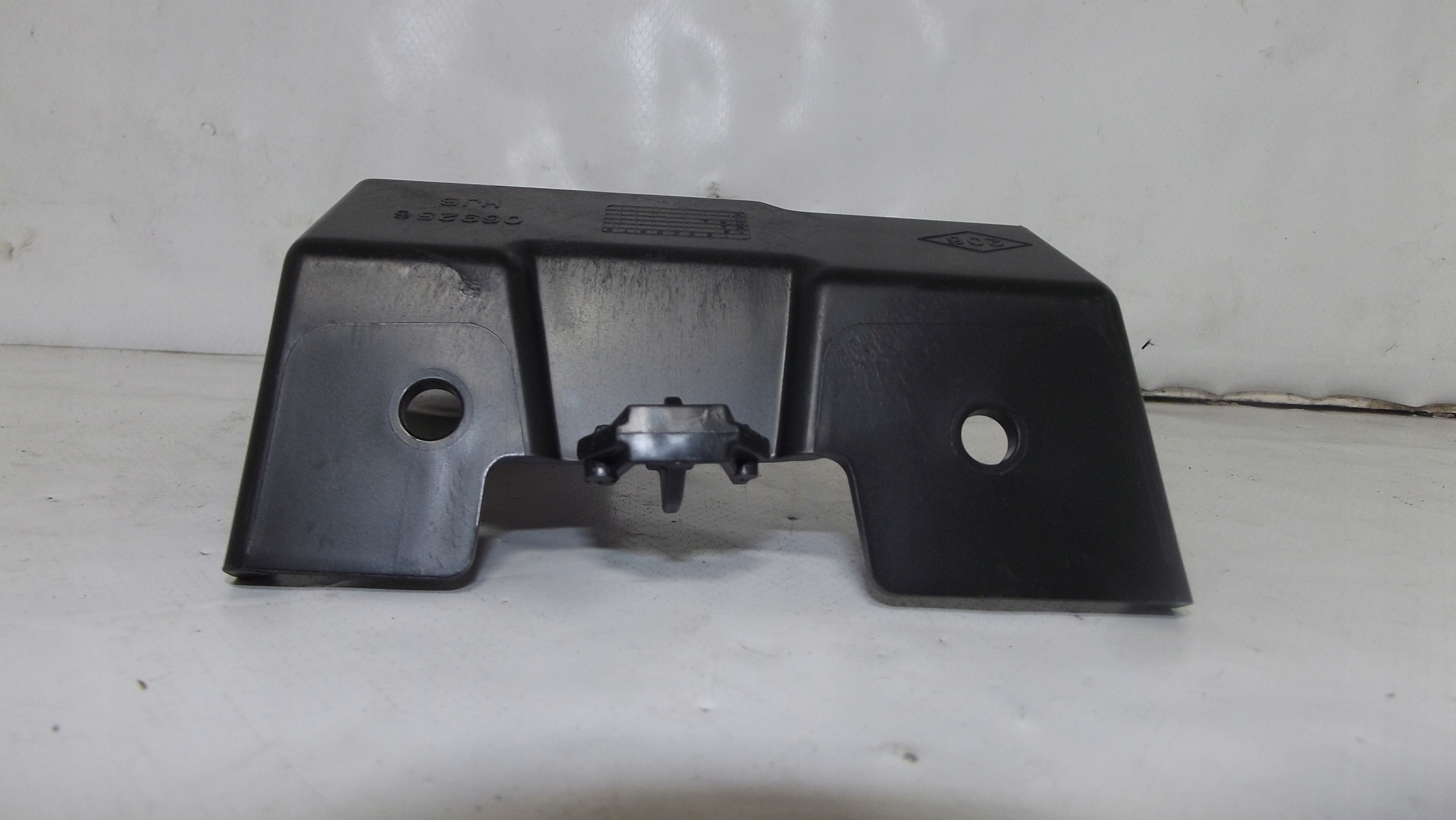 Renault Captur II console siders left rear part komplet 850426902R